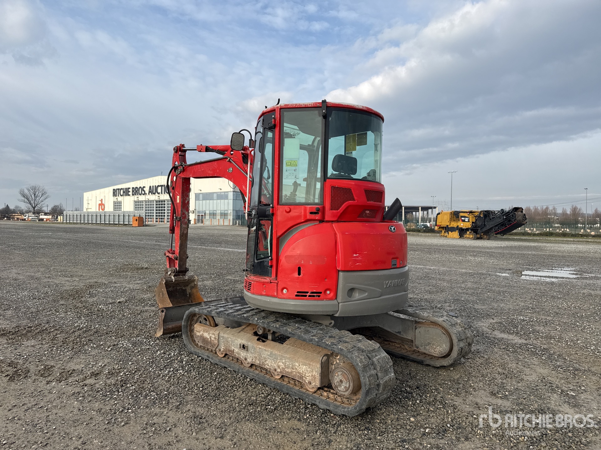 General Appearance with Bild, Ecke hinten links