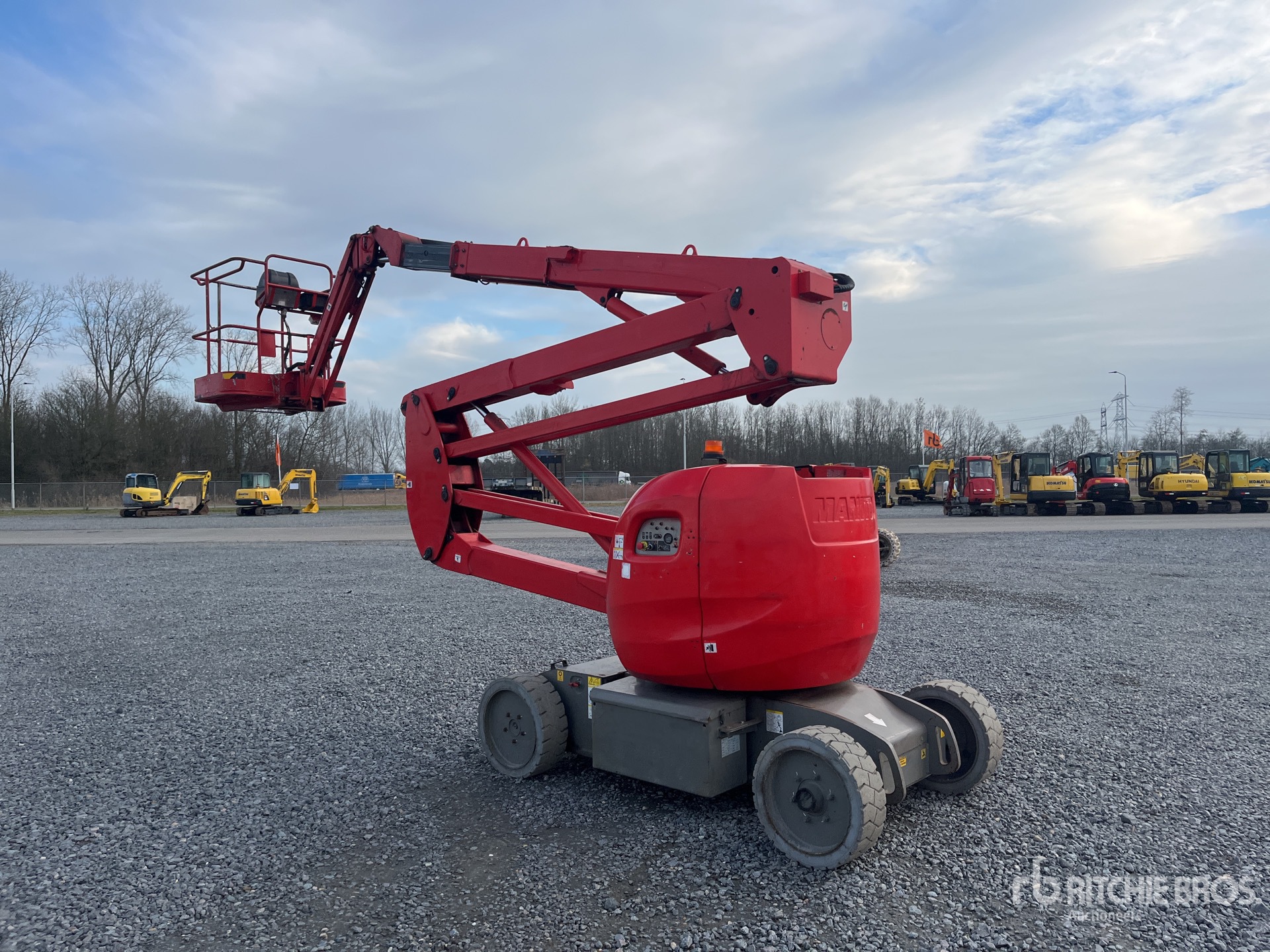 General Appearance with Picture, Right Front Corner