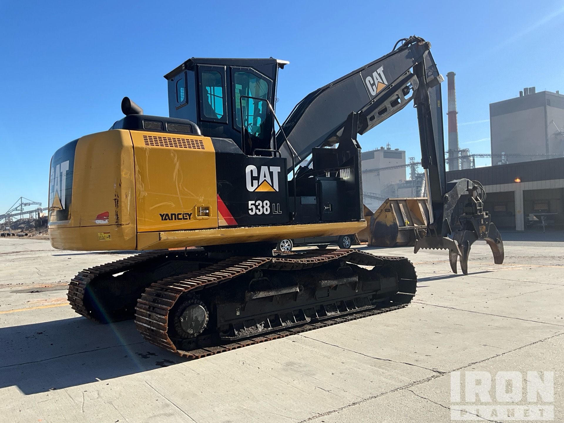 Apparence générale de l'excavatrice* with Image, coin arrière droit