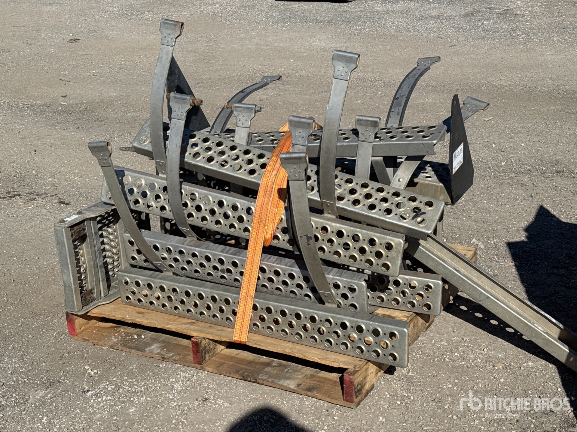 Aspect général with Image, coin avant droit