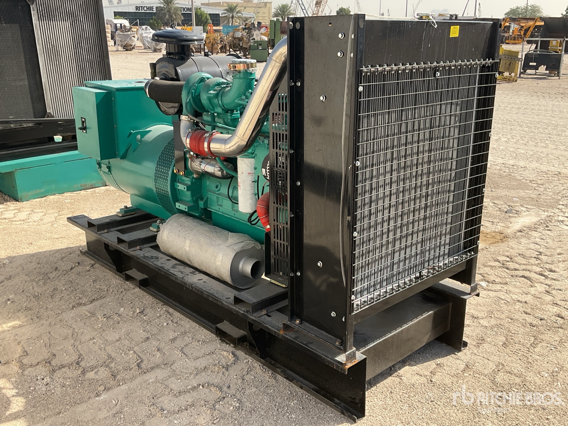 General Appearance with Picture, Right Front Corner