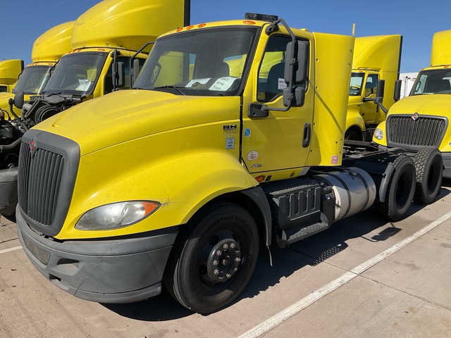 2018 International RH613 6x4 T/A Day Cab Truck Tractor (Inoperable)