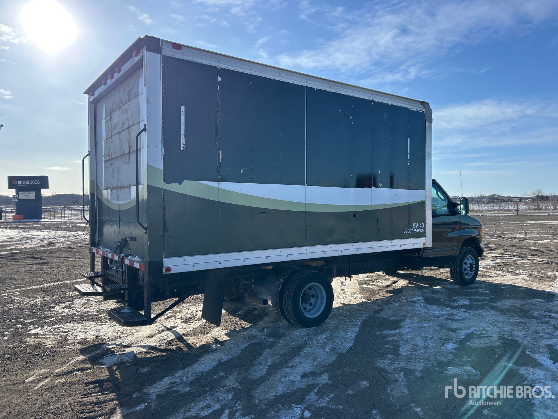 General Appearance with Imagen: esquina trasera derecha