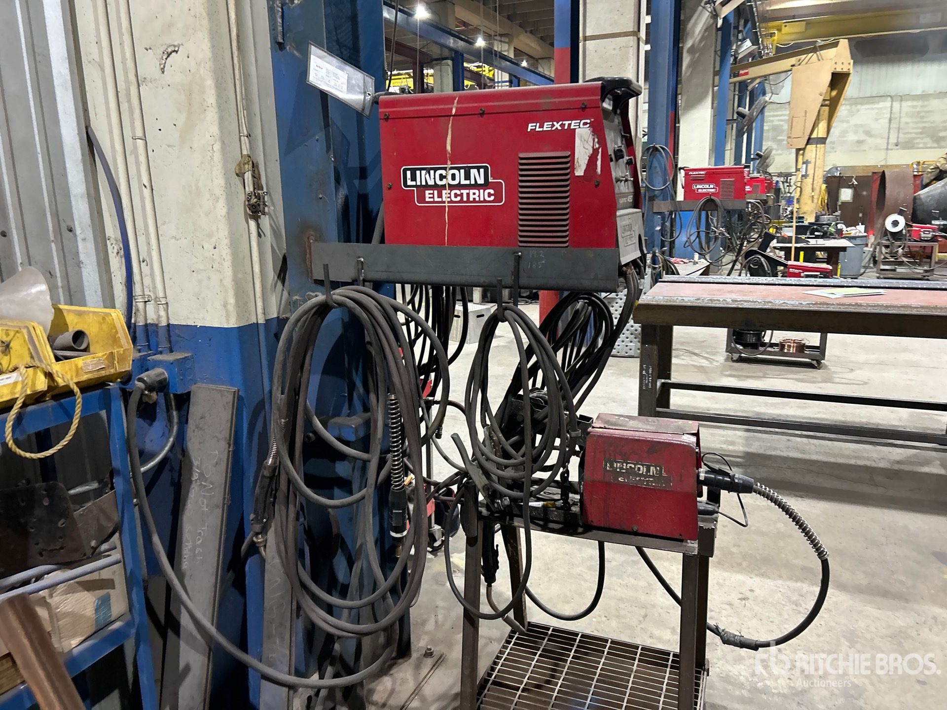 General Appearance with Imagen: esquina trasera derecha