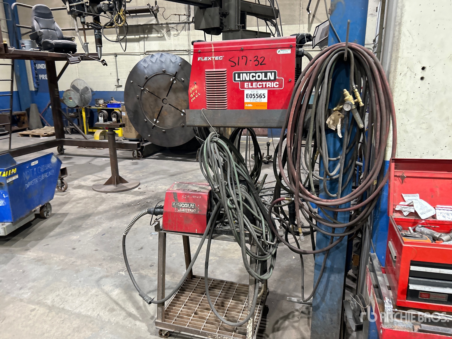 General Appearance with Imagen: esquina trasera izquierda