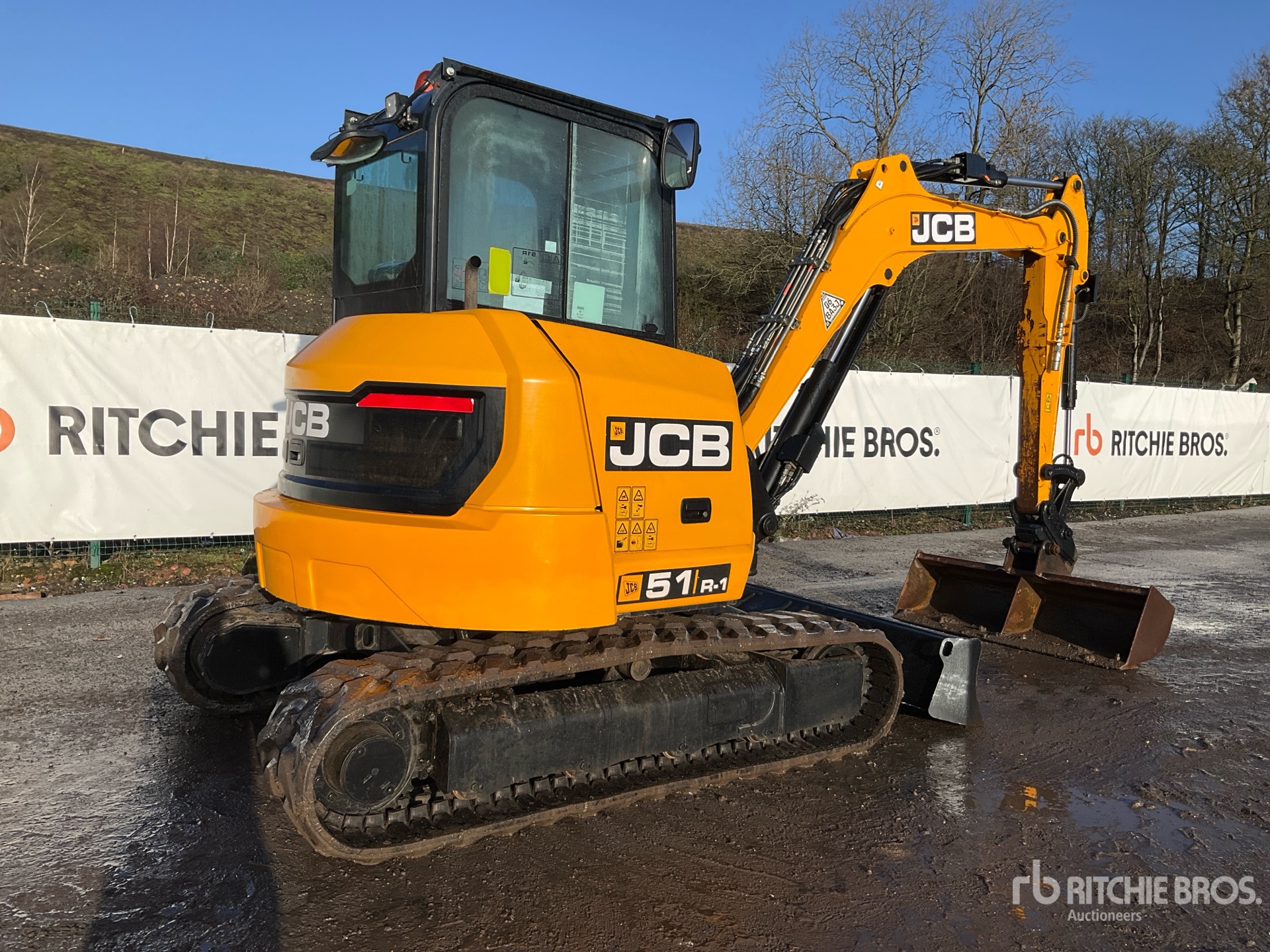 General Appearance with Bild, Ecke hinten rechts