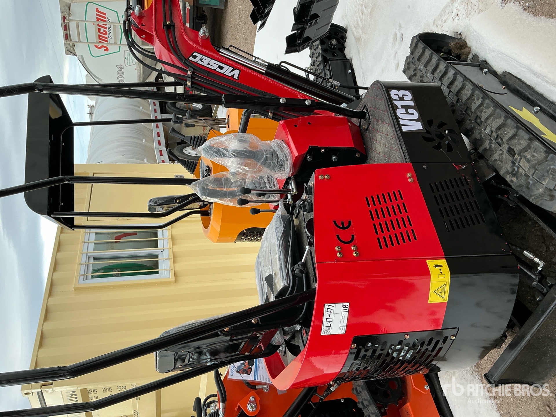 General Appearance with Featured Photo