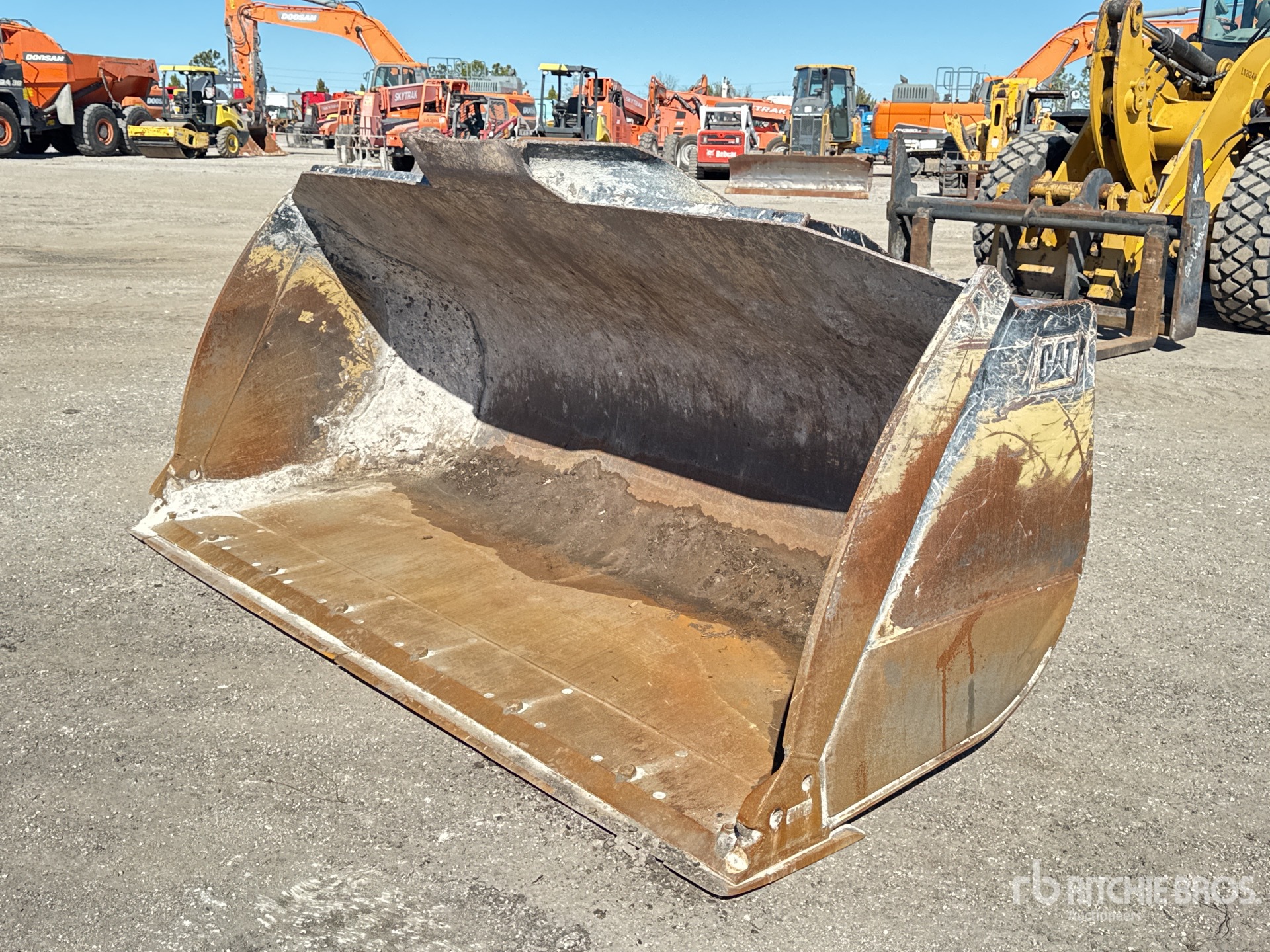 Aspect général with Image, coin avant gauche