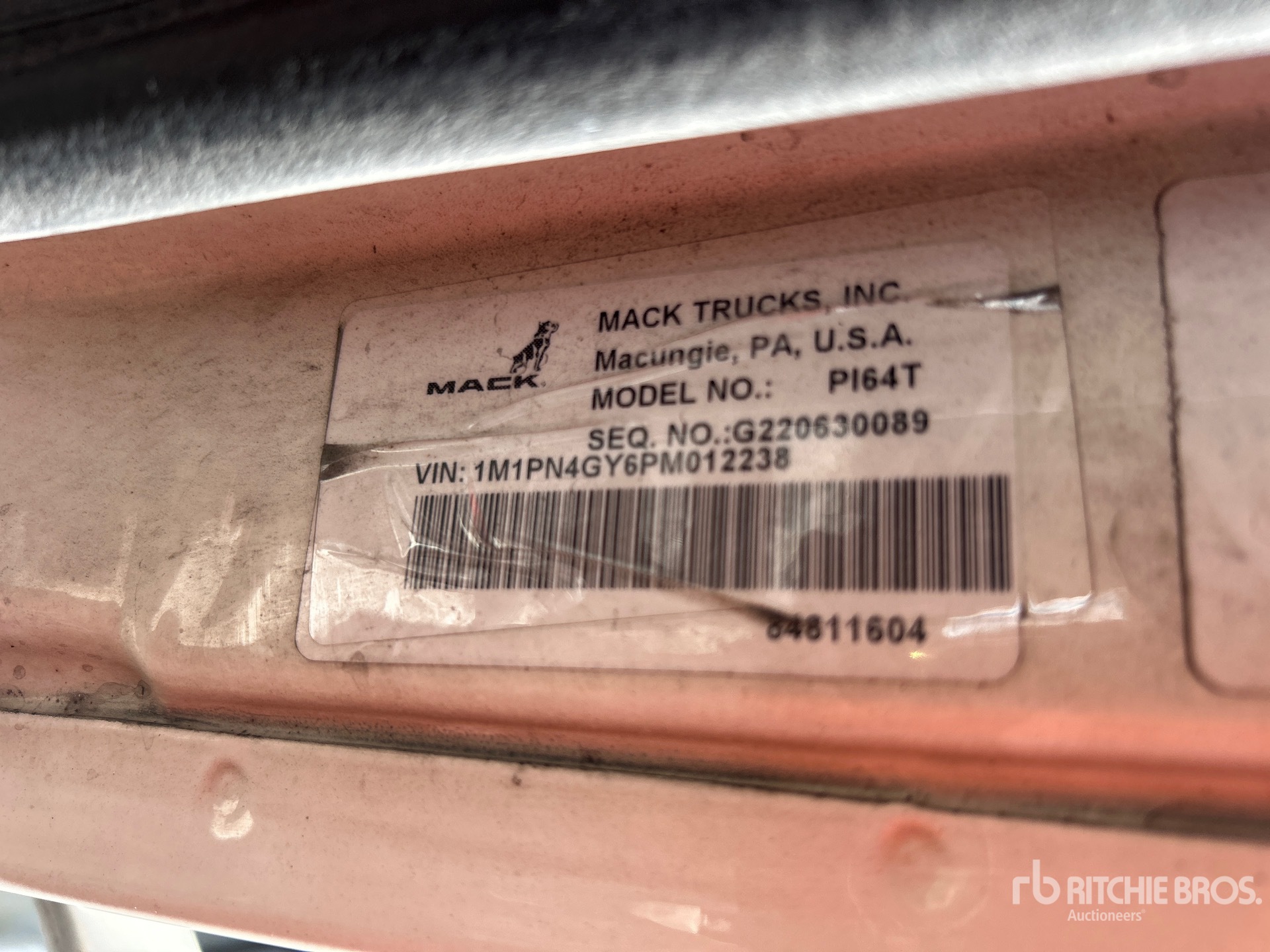 2023 Mack PI64T PINNACLE