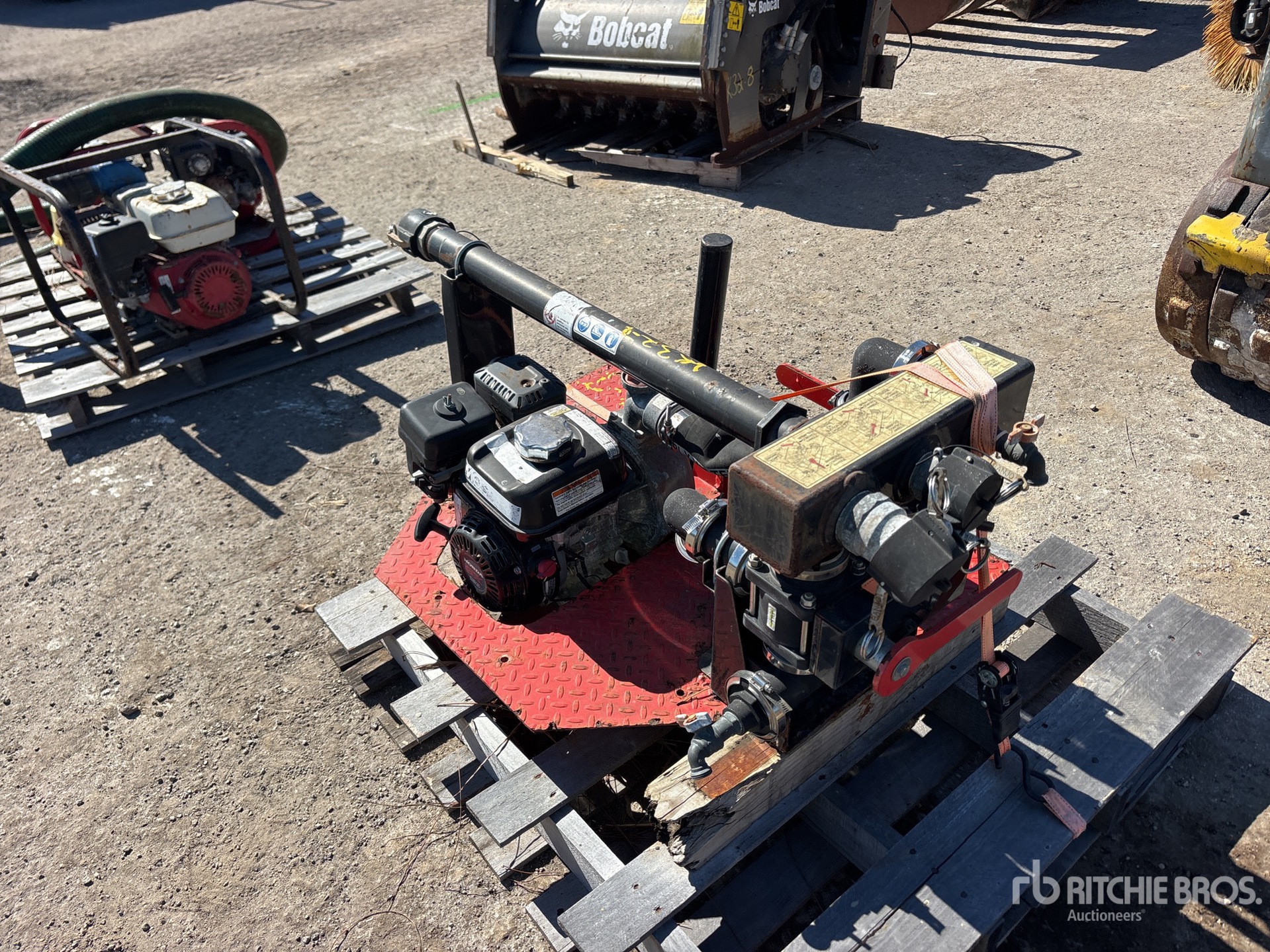 Aspect général with Image, coin arrière gauche