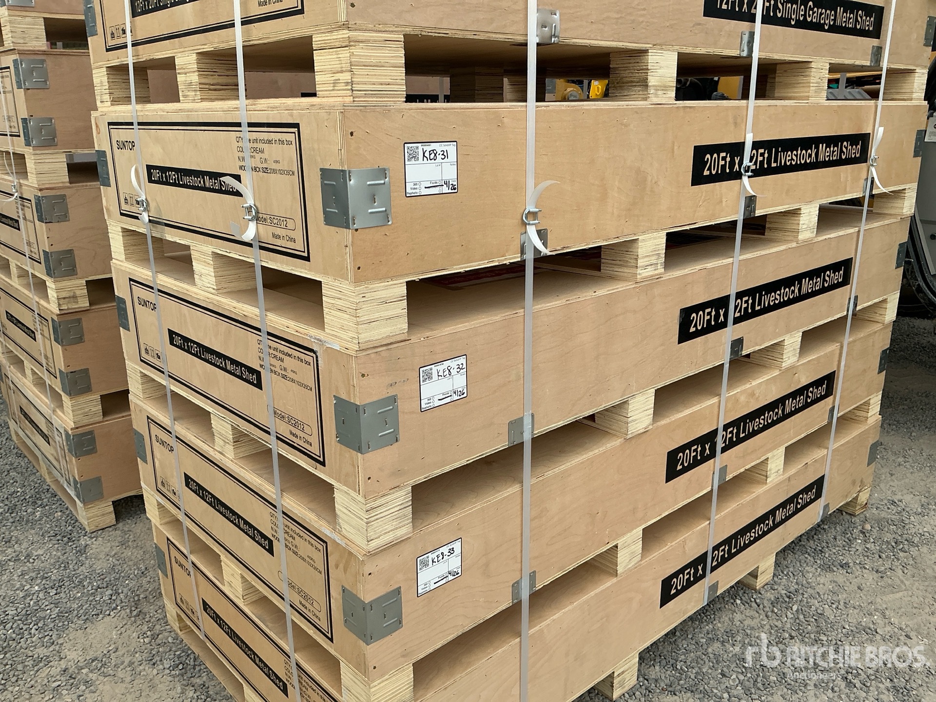 General Appearance with Bild, Ecke hinten links