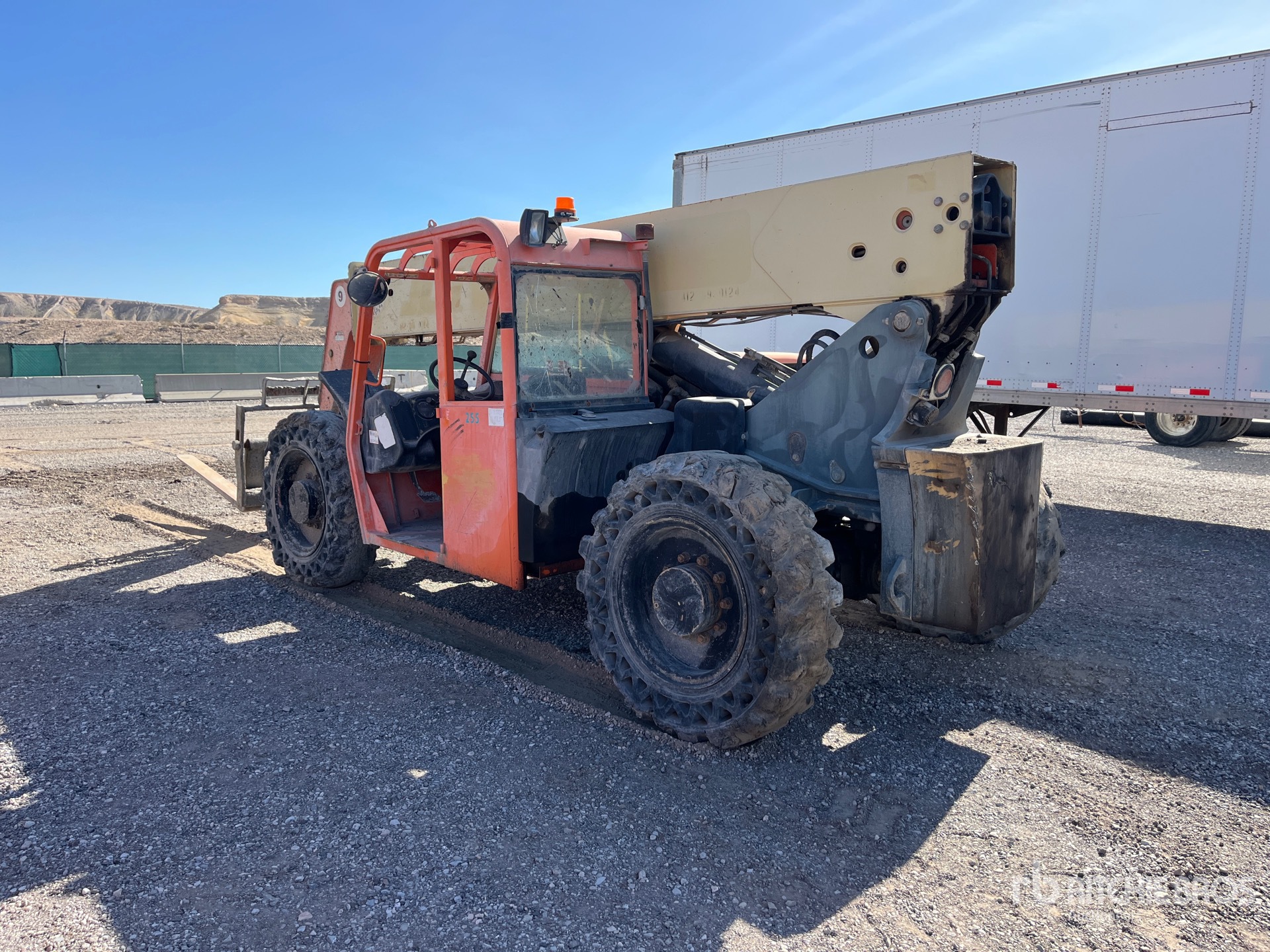 General Appearance with Imagen: esquina trasera izquierda