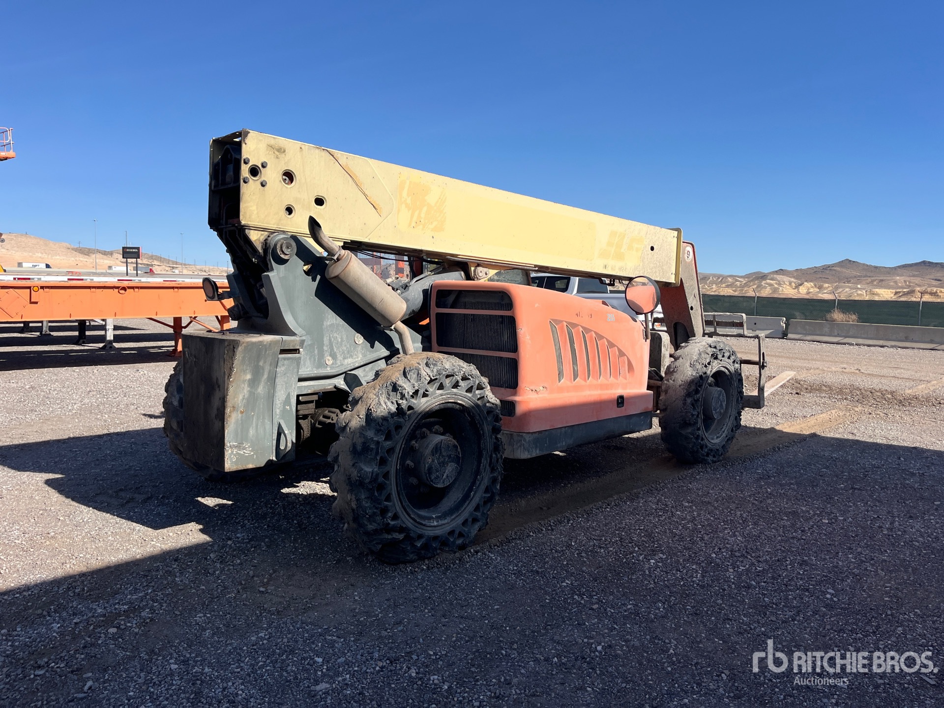 General Appearance with Imagen: esquina trasera derecha