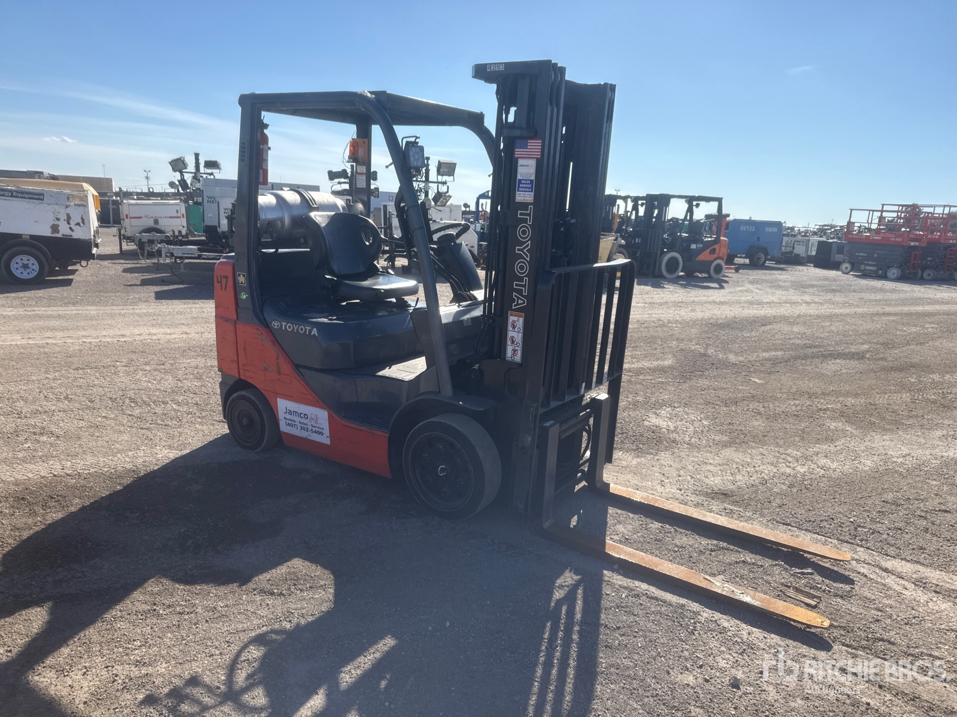 General Appearance with Imagen: esquina delantera derecha