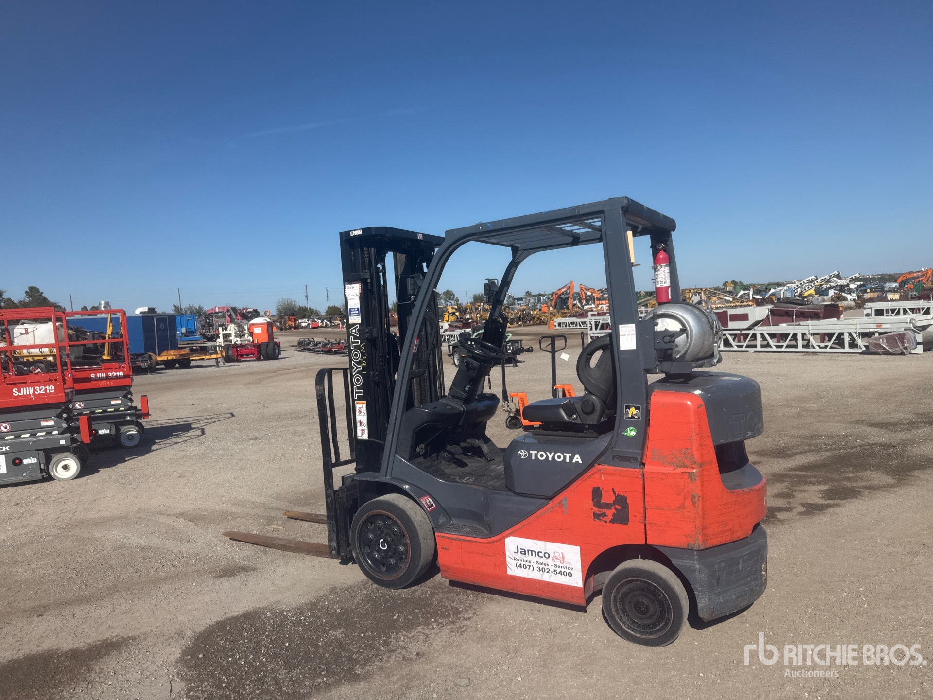 General Appearance with Imagen: esquina trasera izquierda