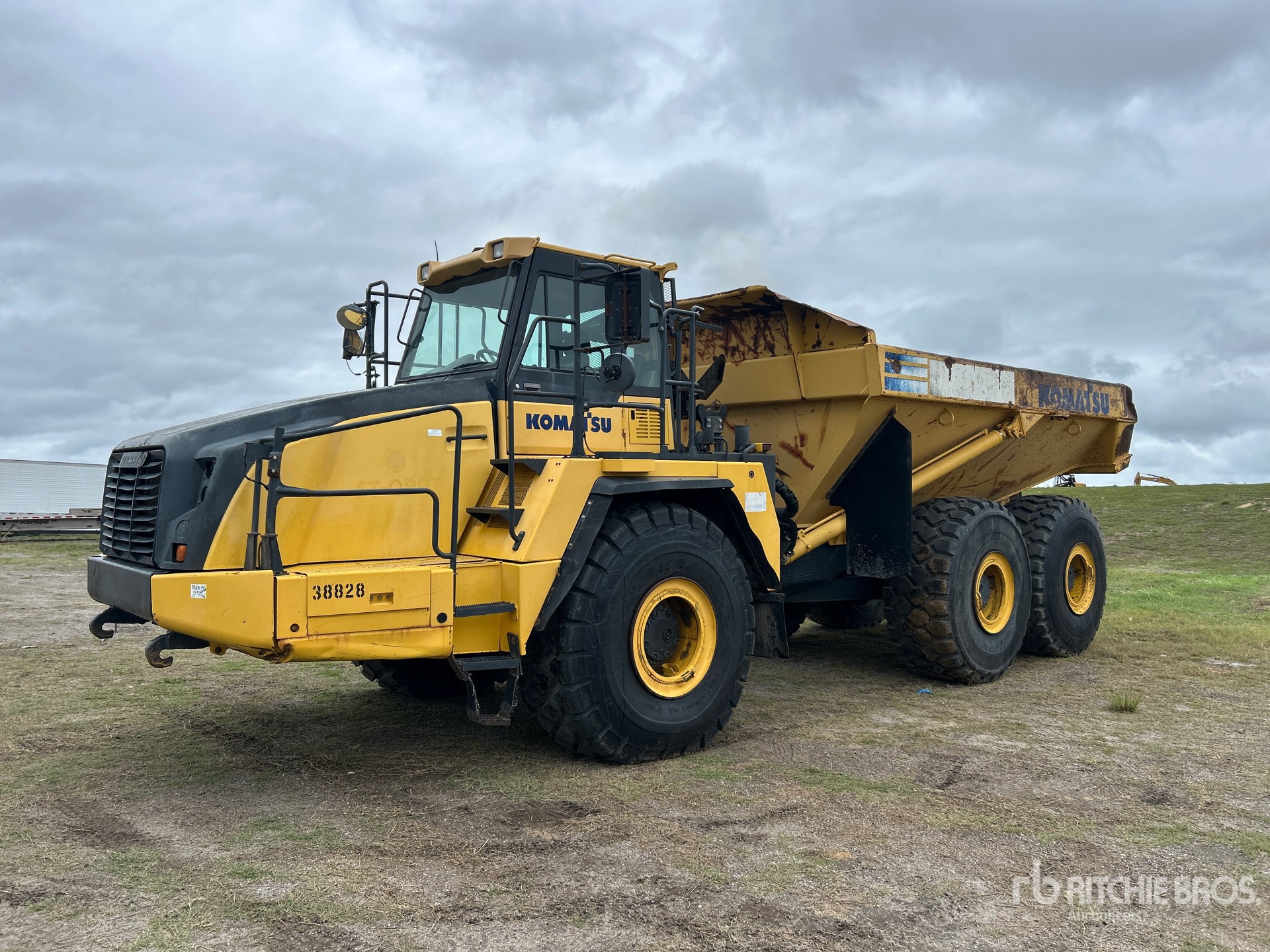 General Appearance with Featured Photo