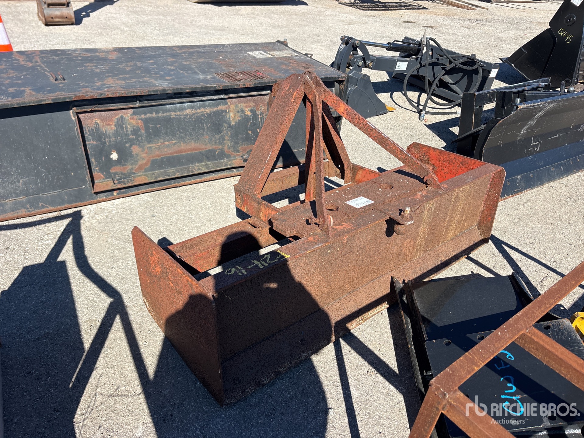 General Appearance with Imagen: esquina trasera izquierda