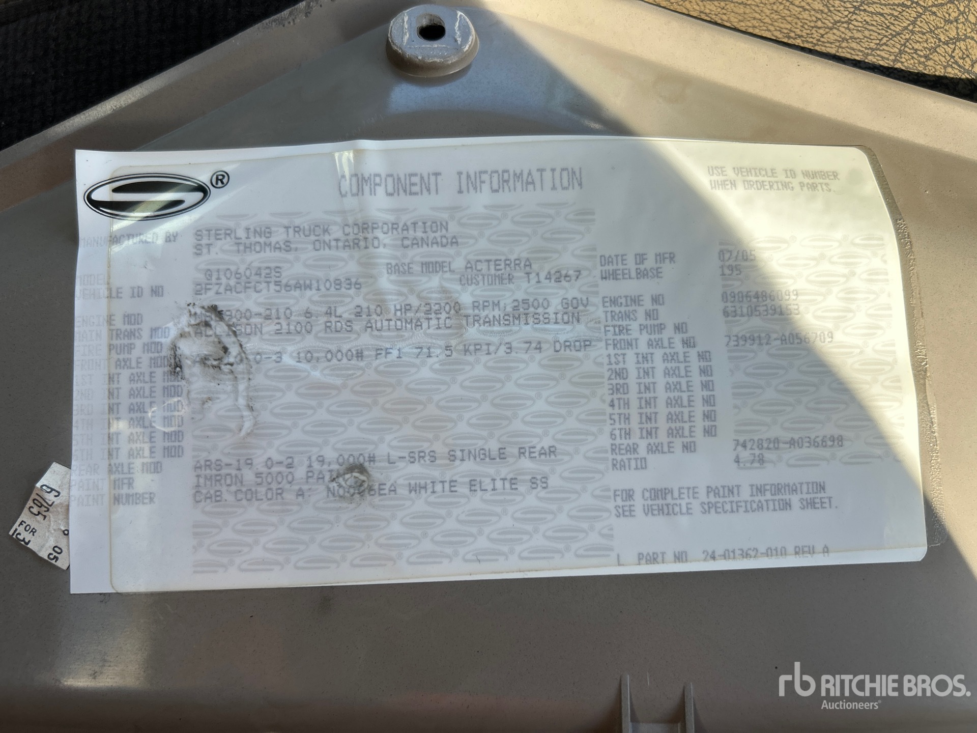 General Appearance with Serial Number / VIN