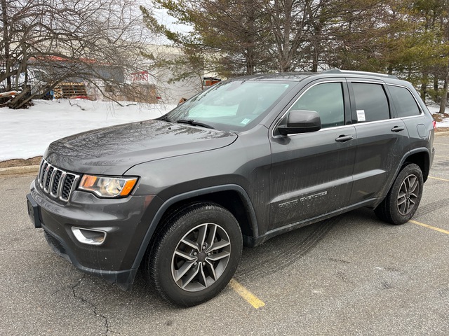 2019 Jeep Grand Cherokee Laredo 4x4 SUV