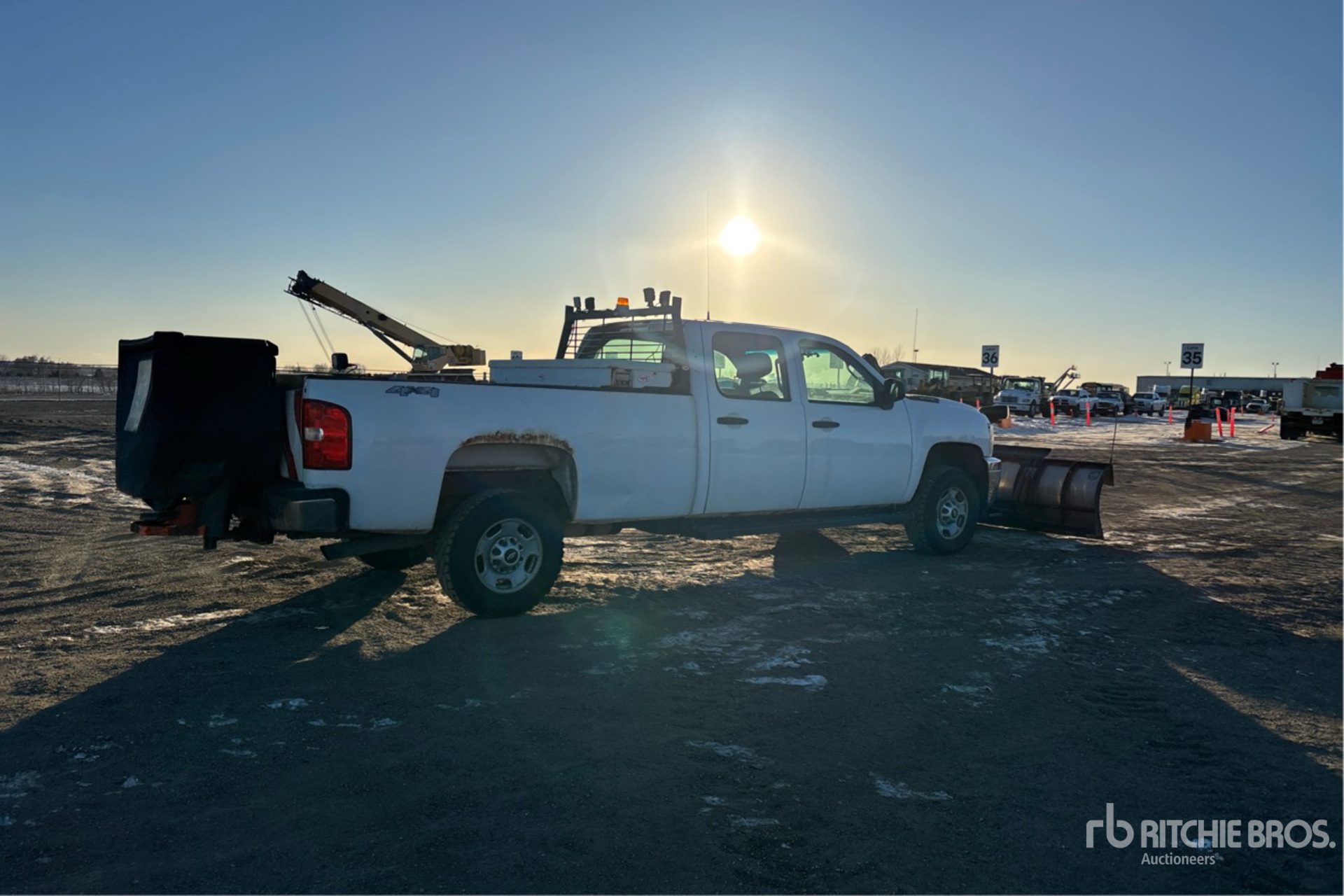 General Appearance with Imagen: esquina trasera derecha