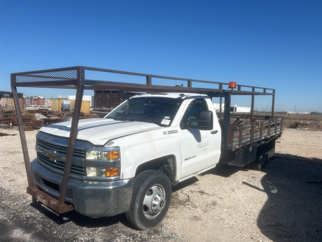2016 Chevrolet 3500 4x2 Flatbed Truck