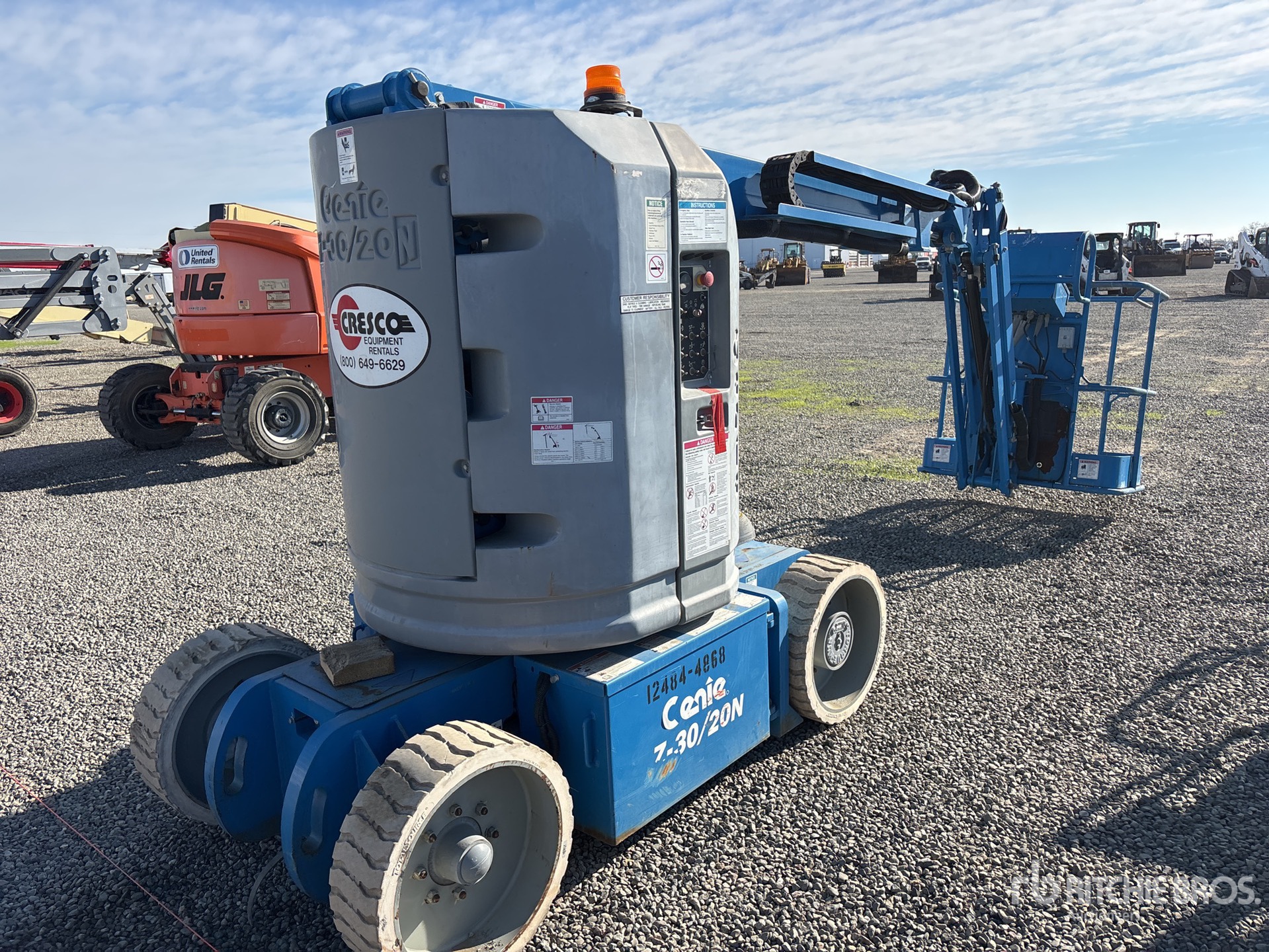 General Appearance with Imagen: esquina trasera derecha