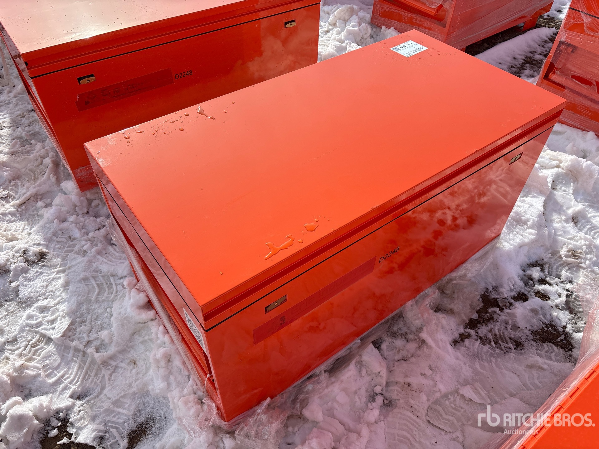 General Appearance with Bild, Ecke vorne rechts