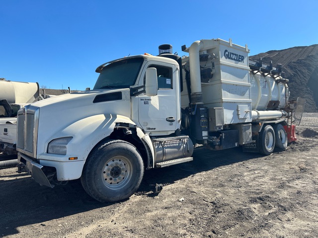 2017 Vactor XXS4118TC on 2018 Kenworth T880 6x4 Vacuum Tanker Truck (Inoperable)