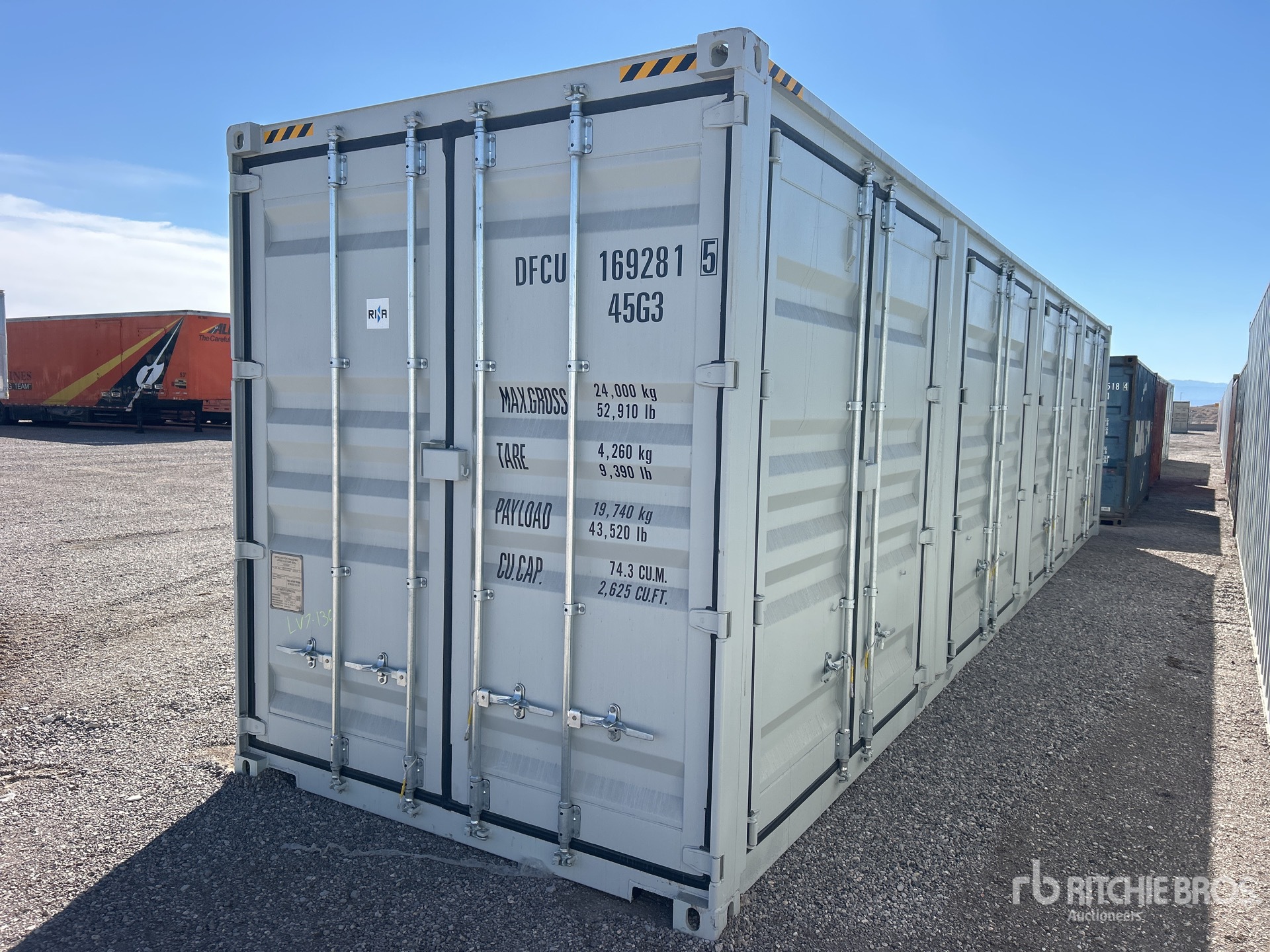 General Appearance with Bild, Ecke vorne links