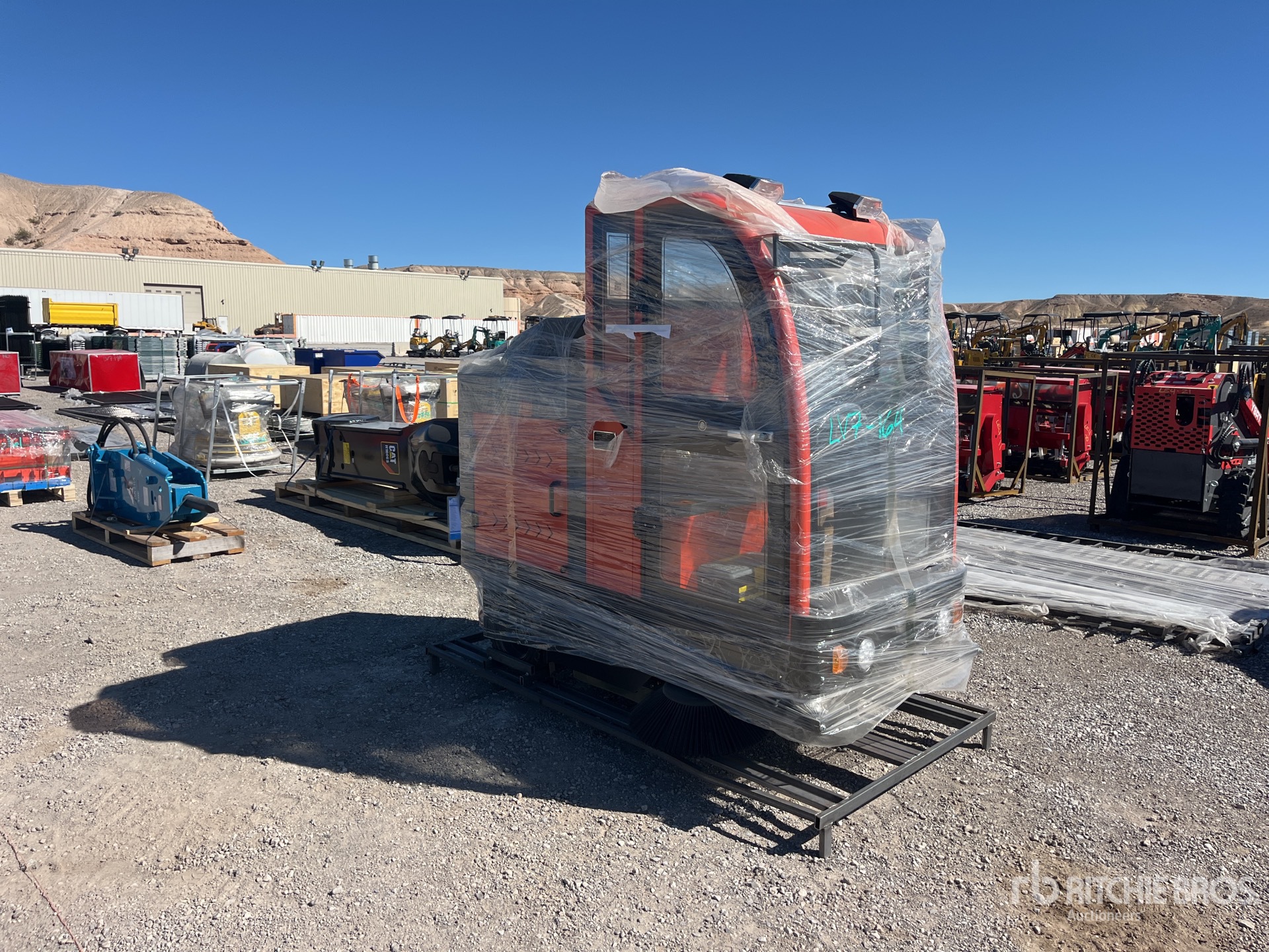 General Appearance with Picture, Right Front Corner