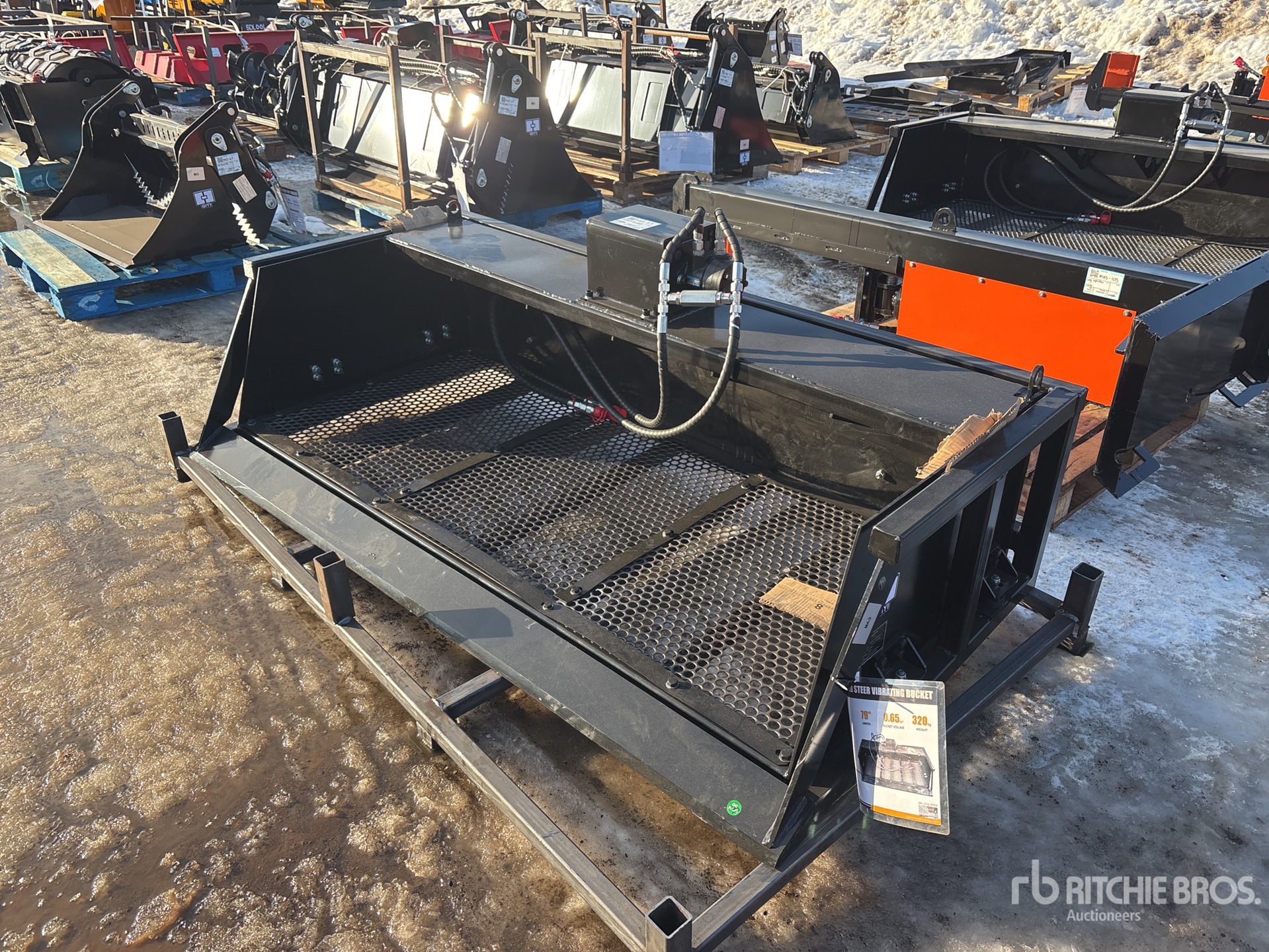 General Appearance with Foto, angolo anteriore sinistro