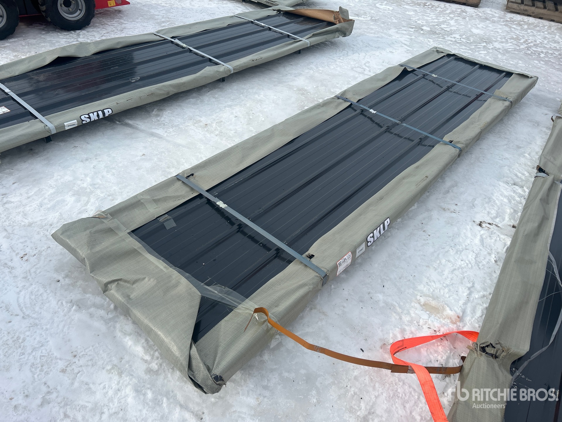 General Appearance with Foto, angolo anteriore sinistro