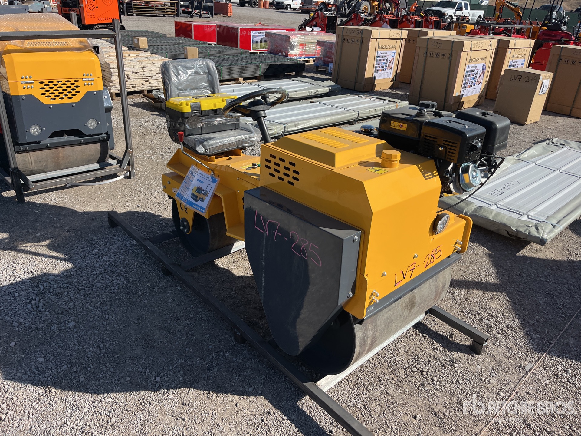 General Appearance with Picture, Right Front Corner