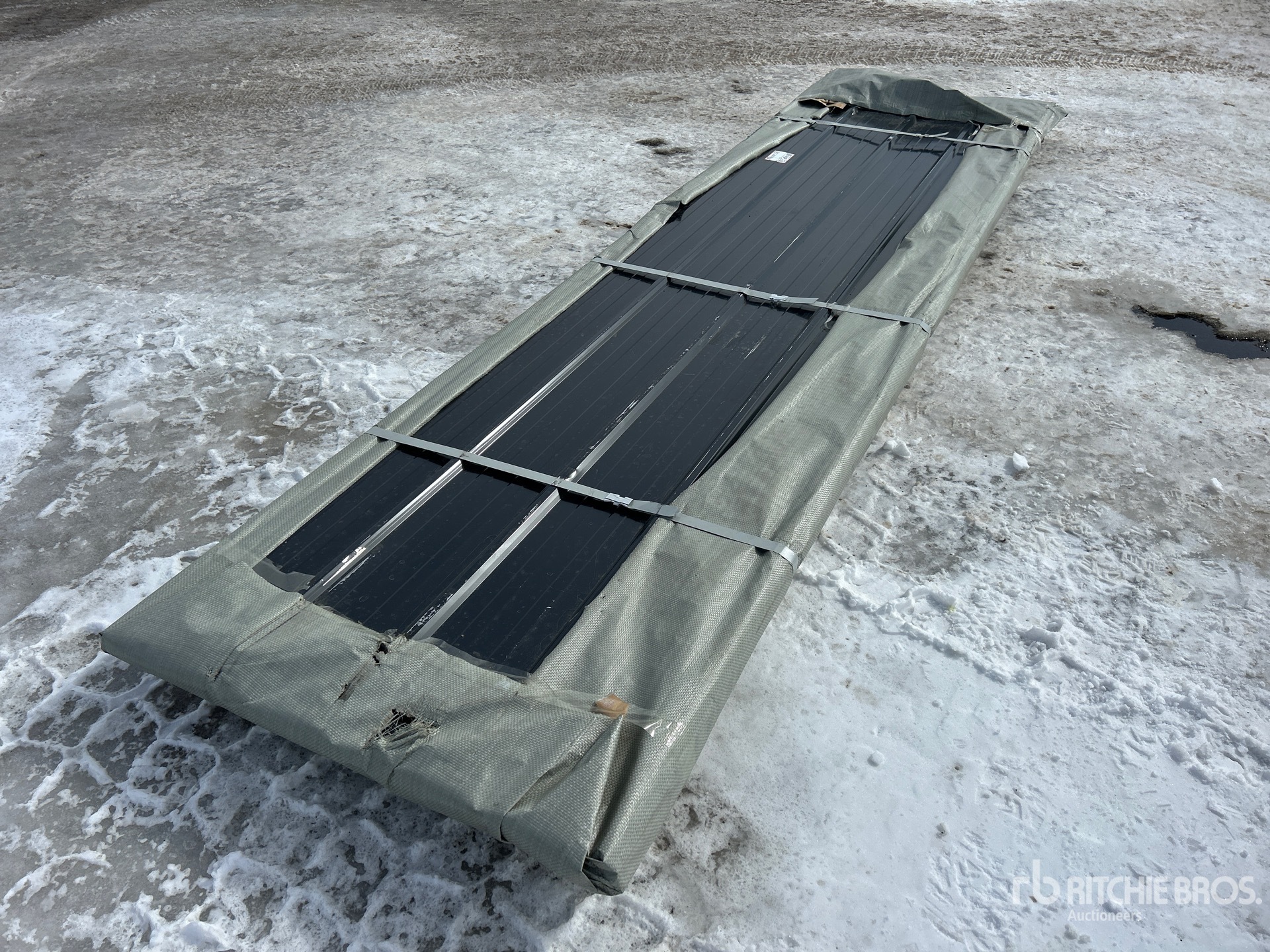 General Appearance with Foto, angolo anteriore destro