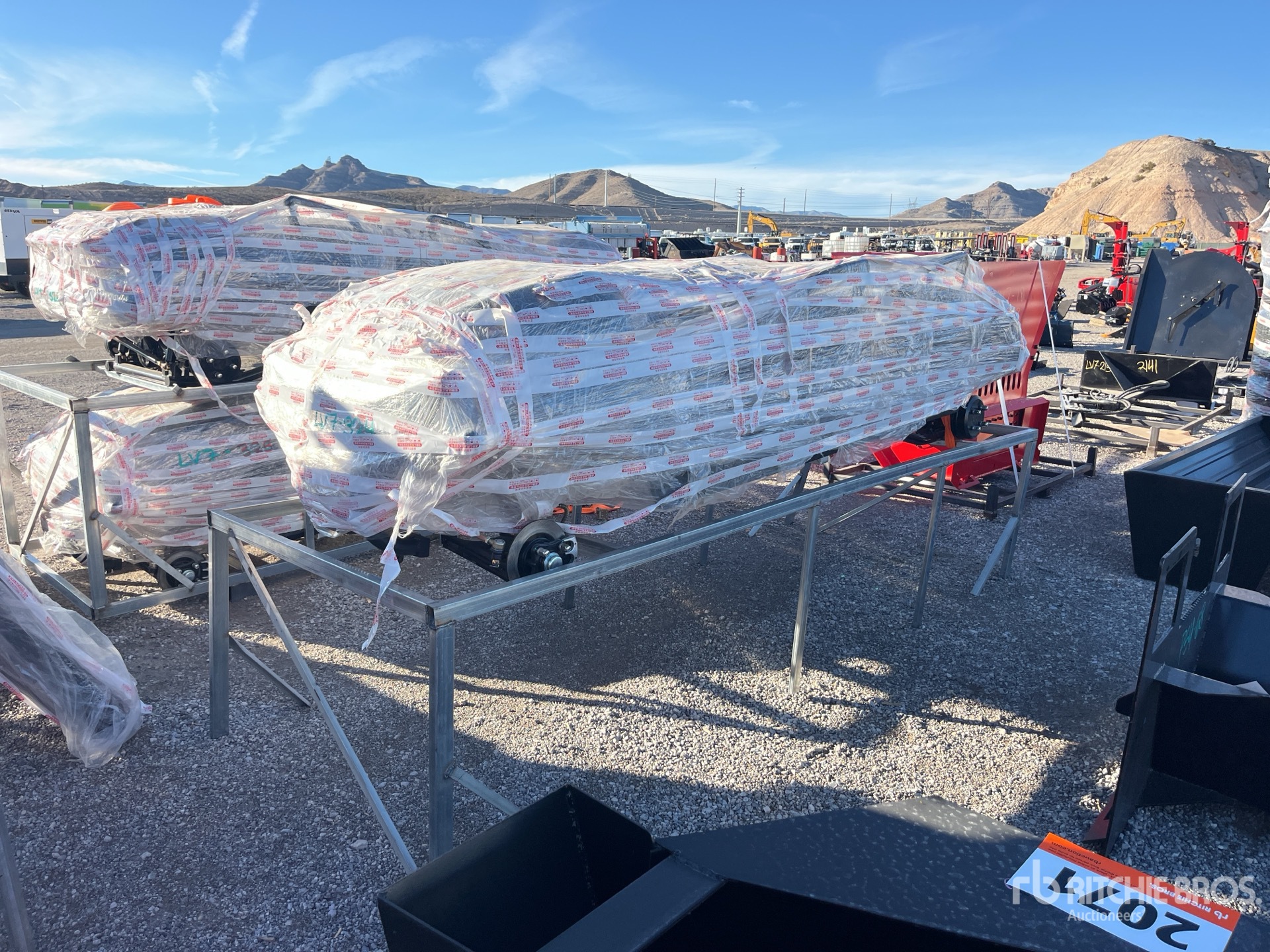 General Appearance with Picture, Left Front Corner