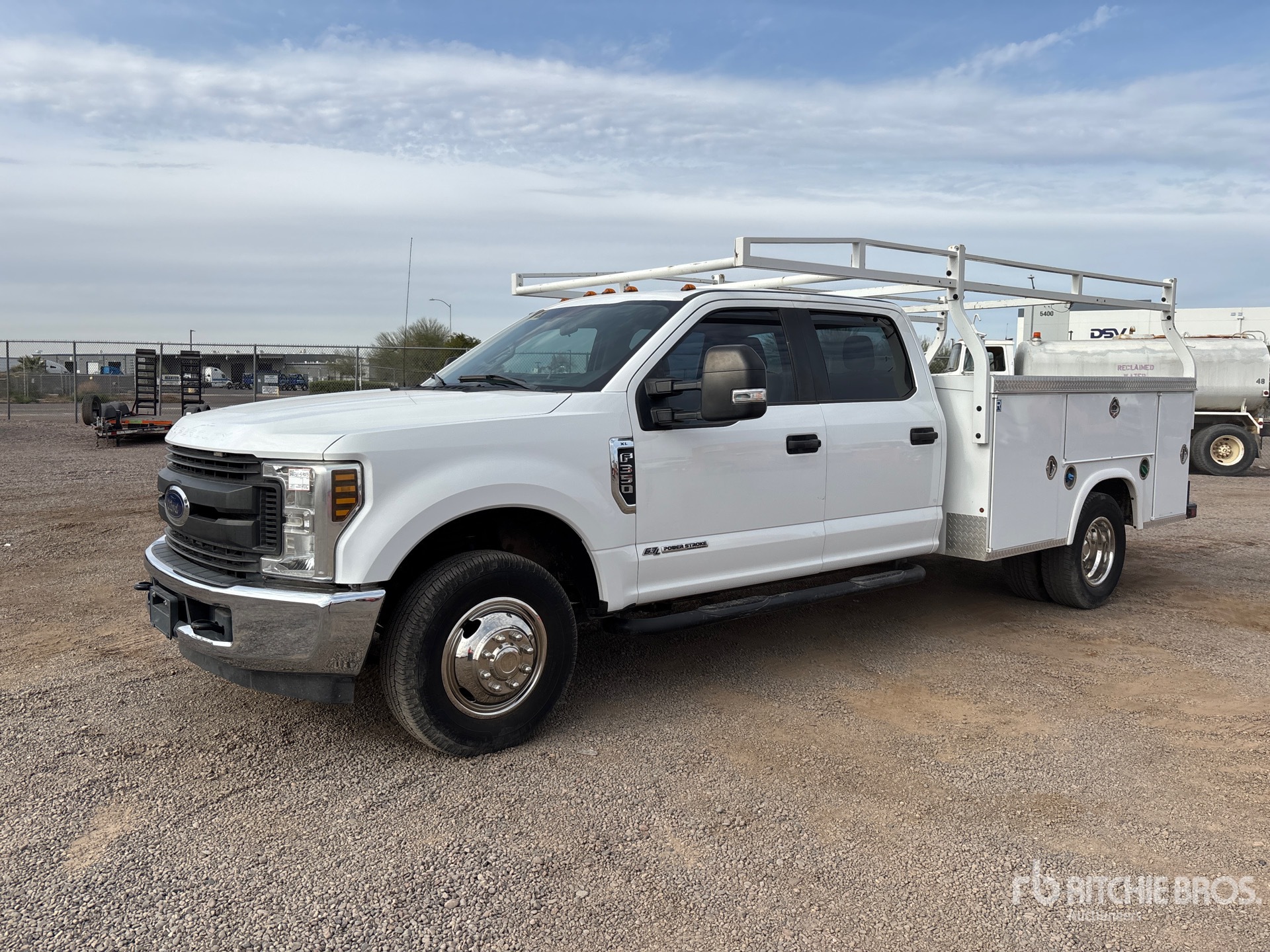 General Appearance with Featured Photo