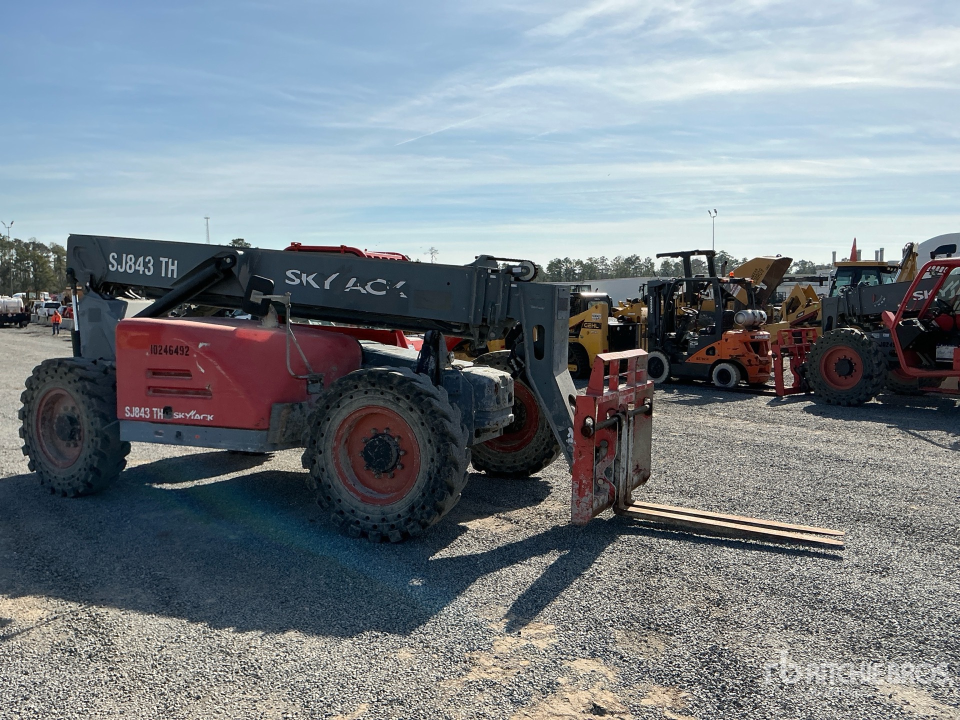 General Appearance with Picture, Right Front Corner