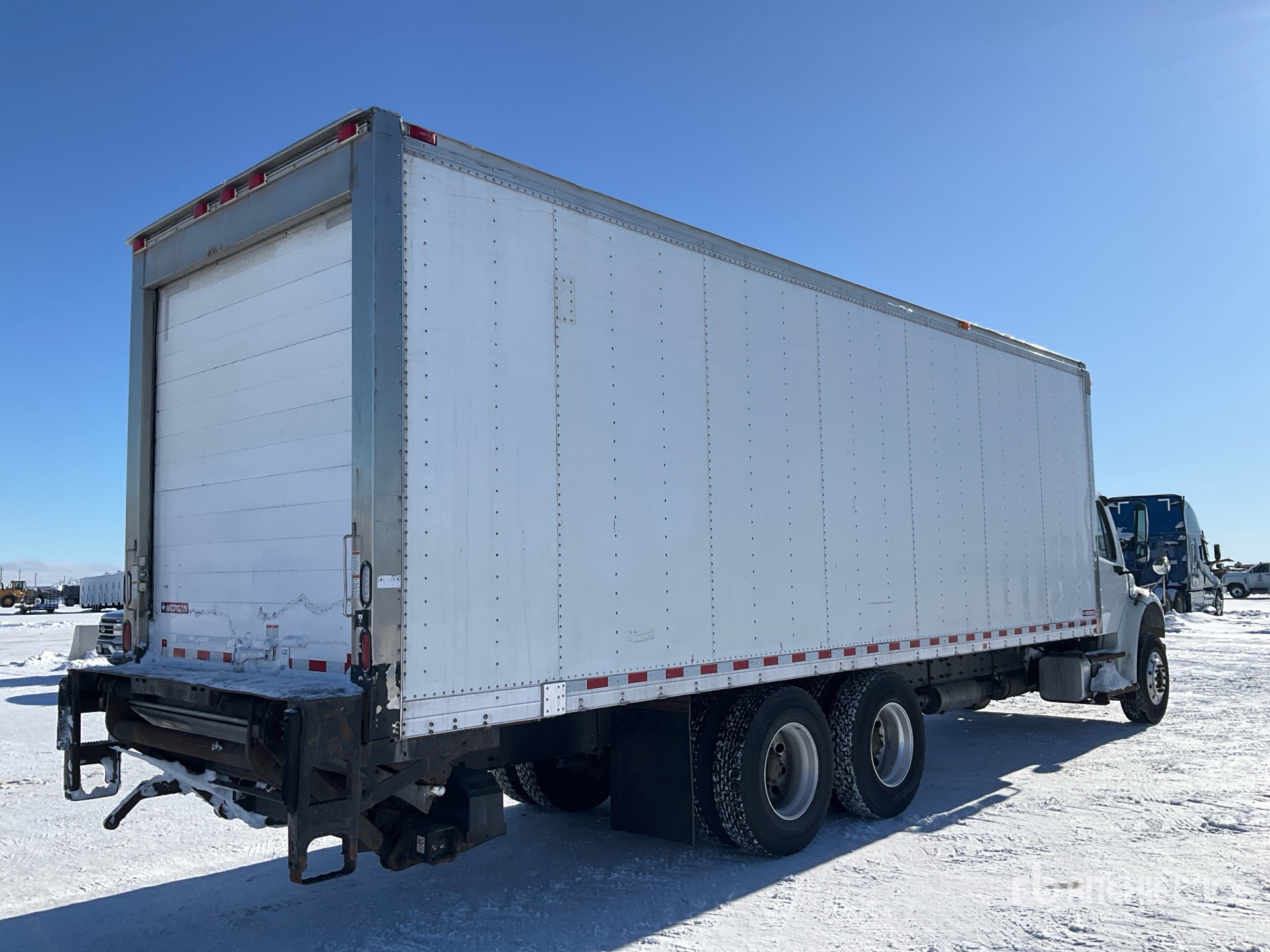 General Appearance with Imagen: esquina trasera derecha