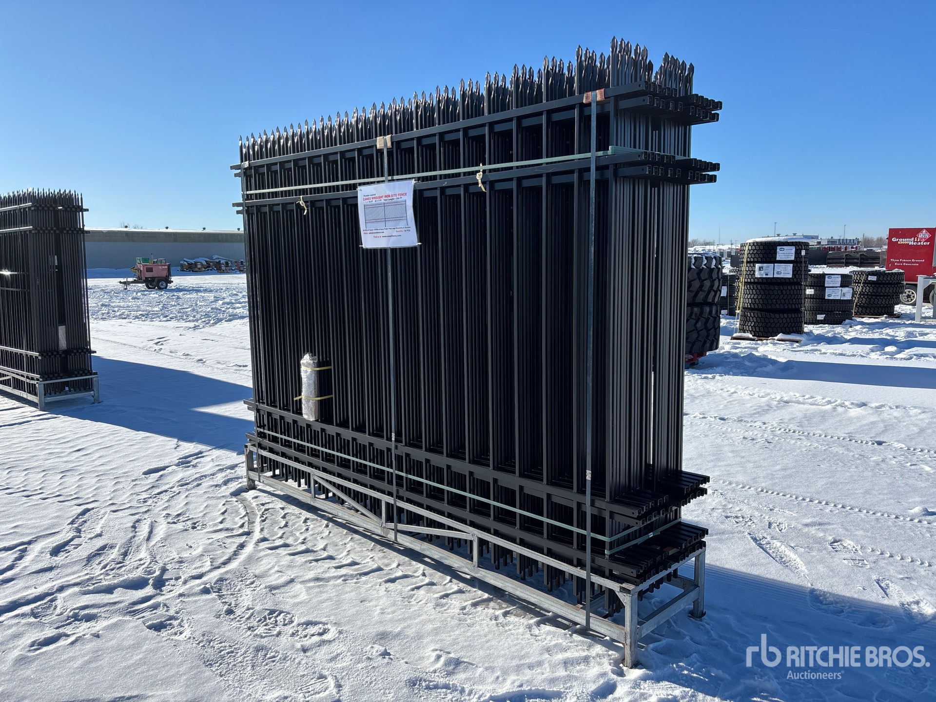 General Appearance with Bild, Ecke vorne links