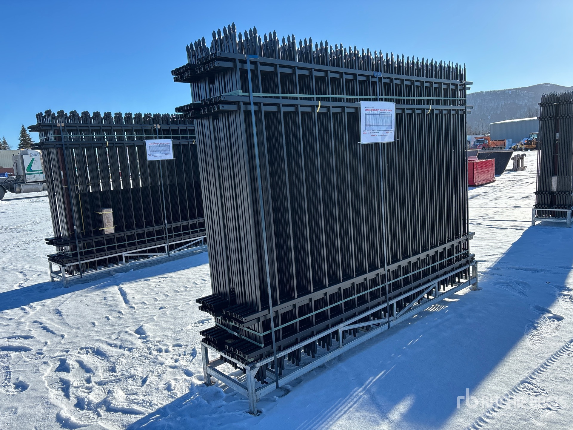 General Appearance with Bild, Ecke hinten links