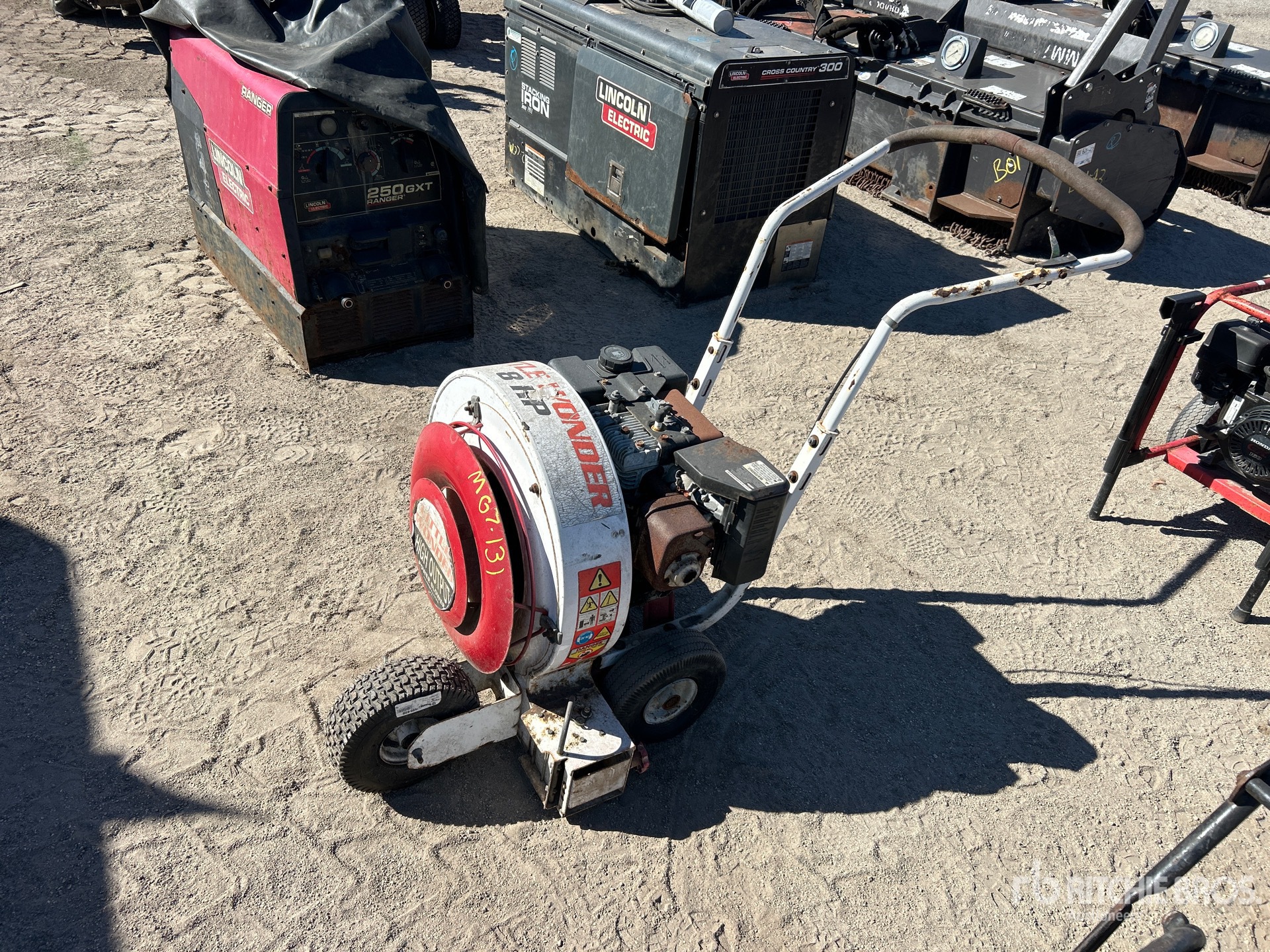 General Appearance with Featured Photo