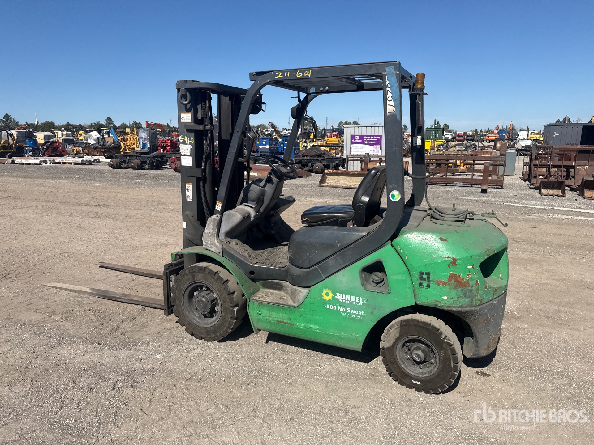 General Appearance with Imagen: esquina trasera izquierda