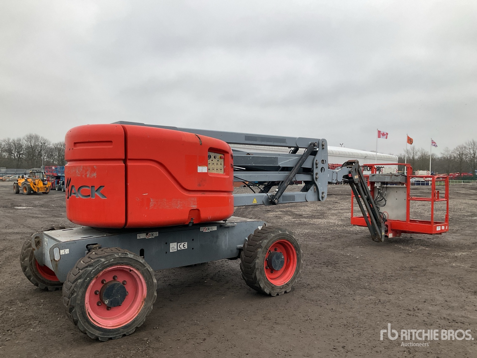 General Appearance with Imagen: esquina trasera derecha