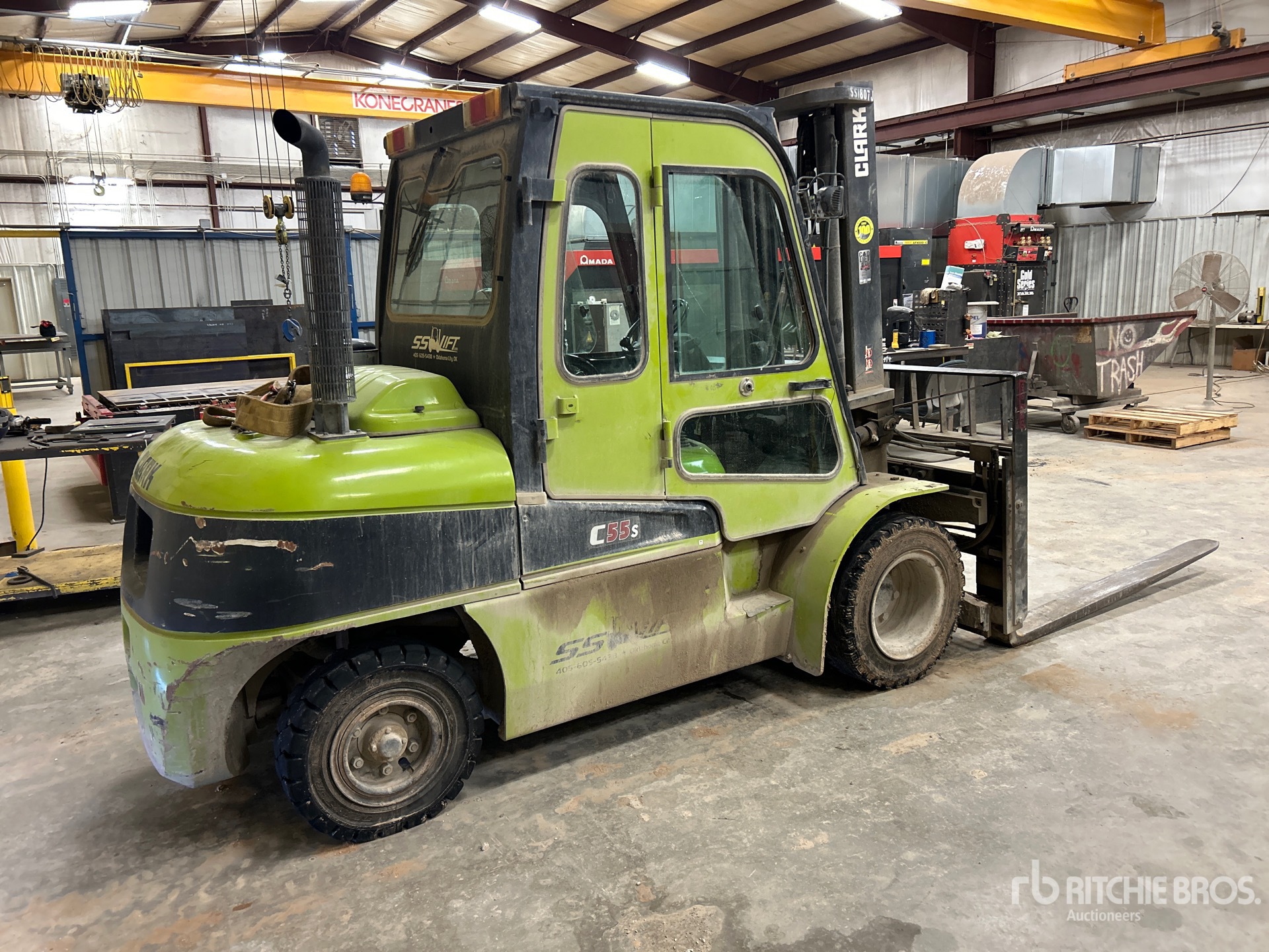 General Appearance with Zdjęcie, prawy dolny róg