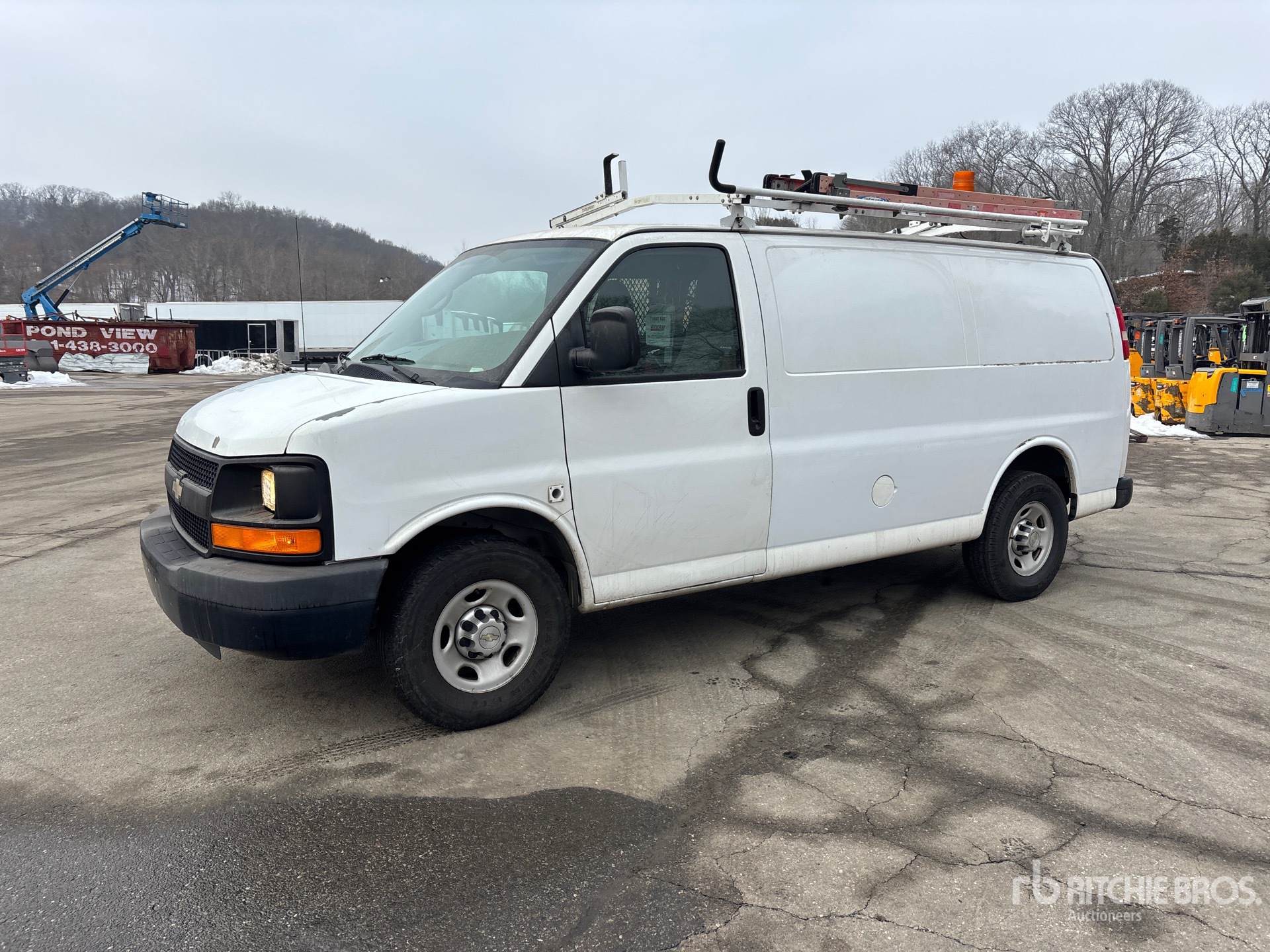 General Appearance with Picture, Left Front Corner