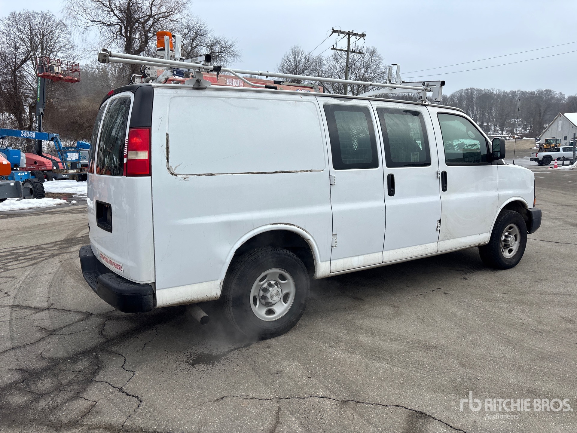 General Appearance with Picture, Right Rear Corner