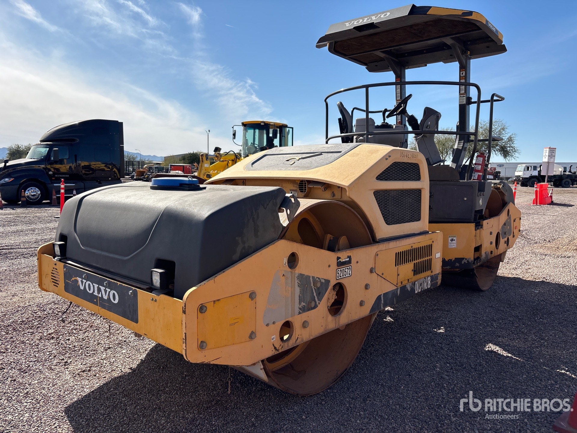 General Appearance with Picture, Right Rear Corner