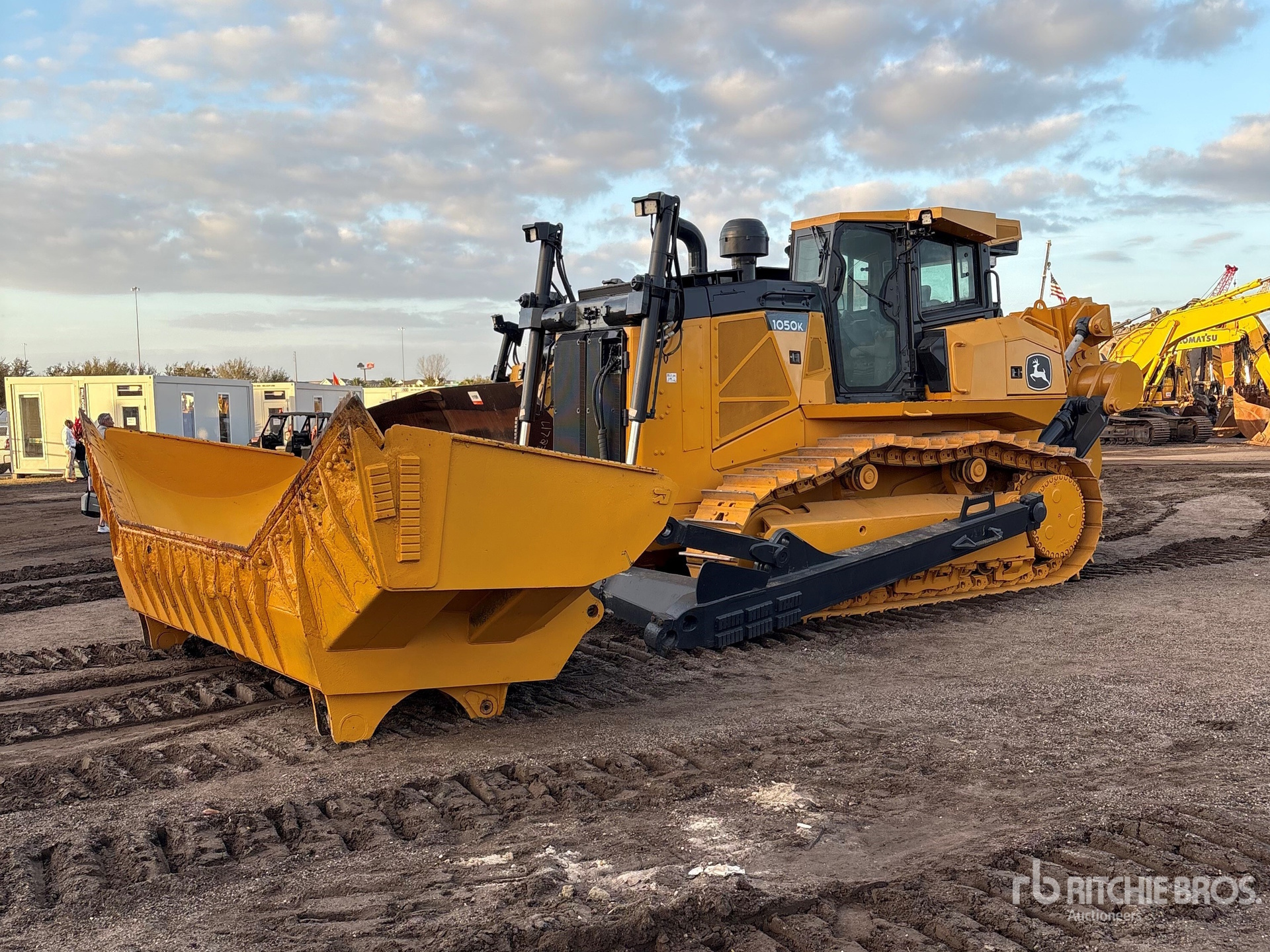 2021 John Deere 1050K Crawler Dozer | Ritchie Bros. Auctioneers