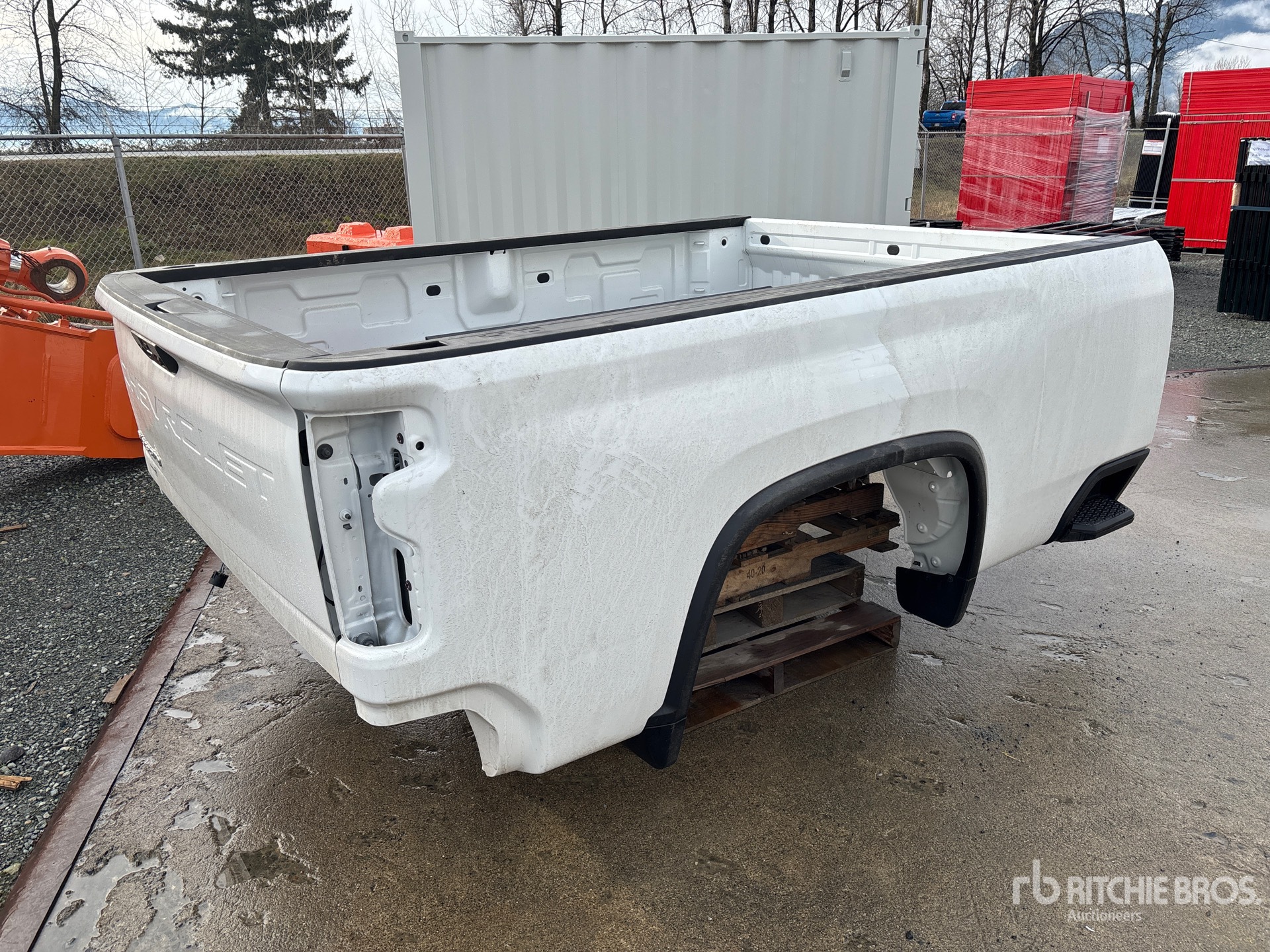 General Appearance with Picture, Right Rear Corner