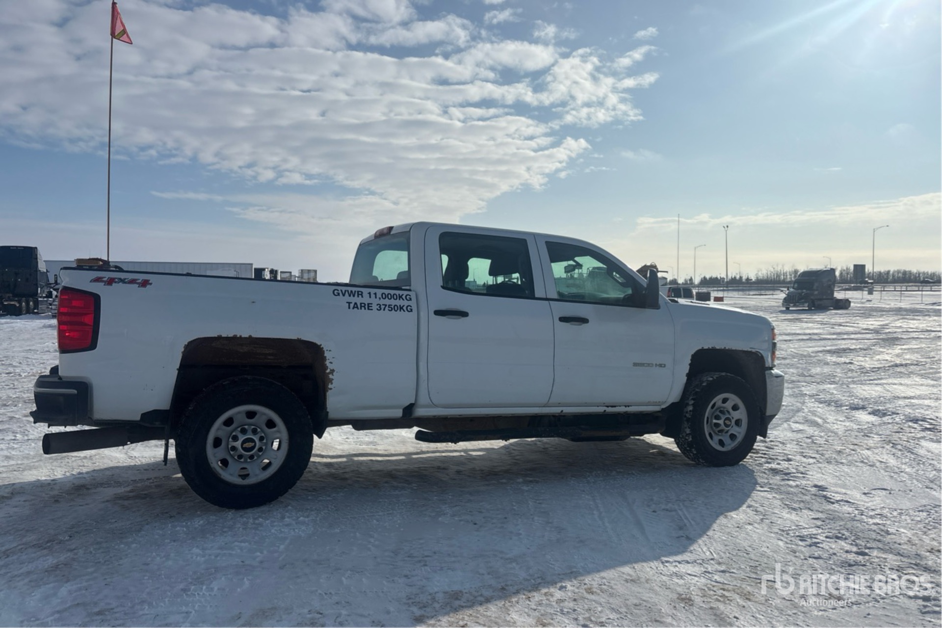 General Appearance with Picture, Right Rear Corner